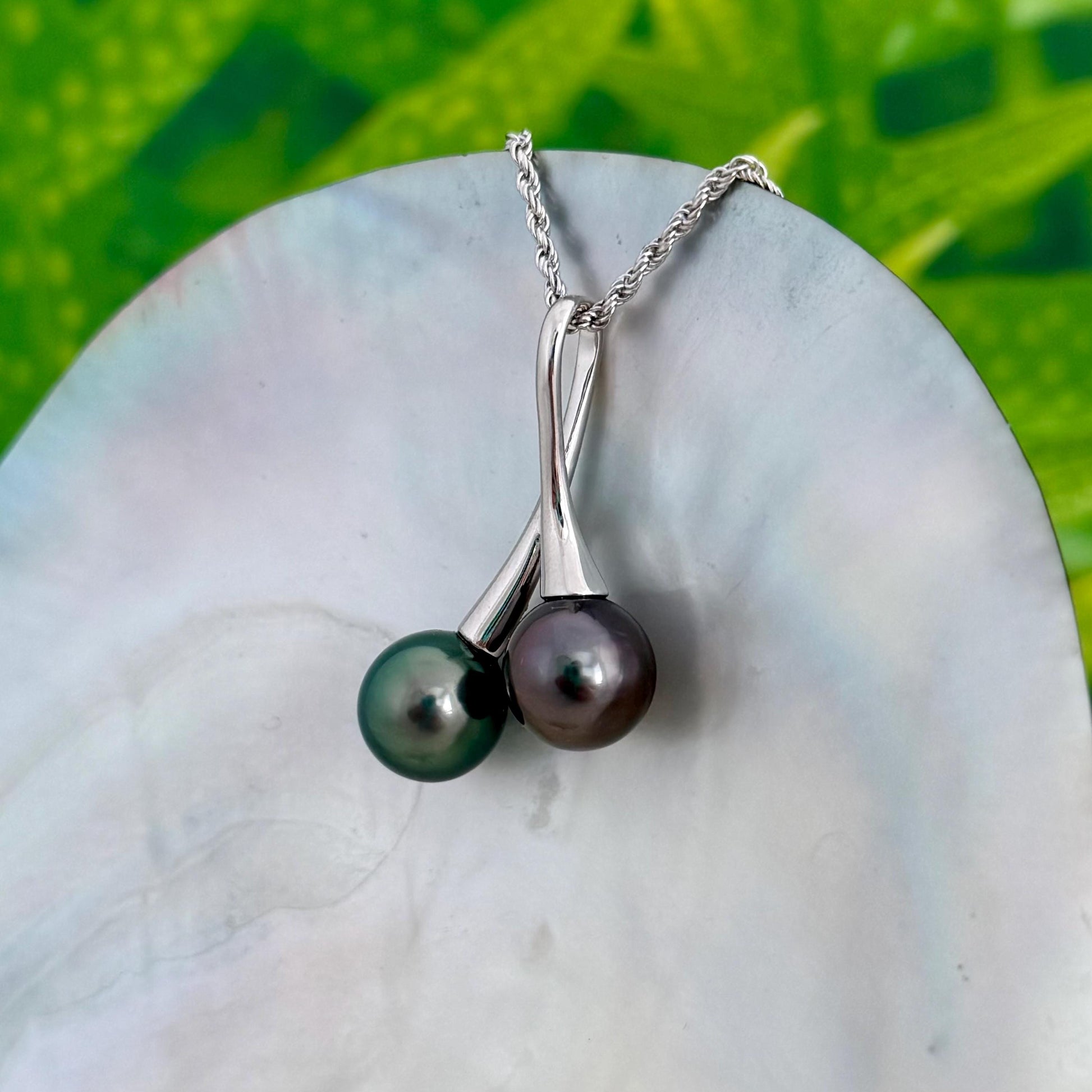 Tahitian pearl necklace • Double pearl pendant • Sterling silver You and Me design • Aubergine and Green