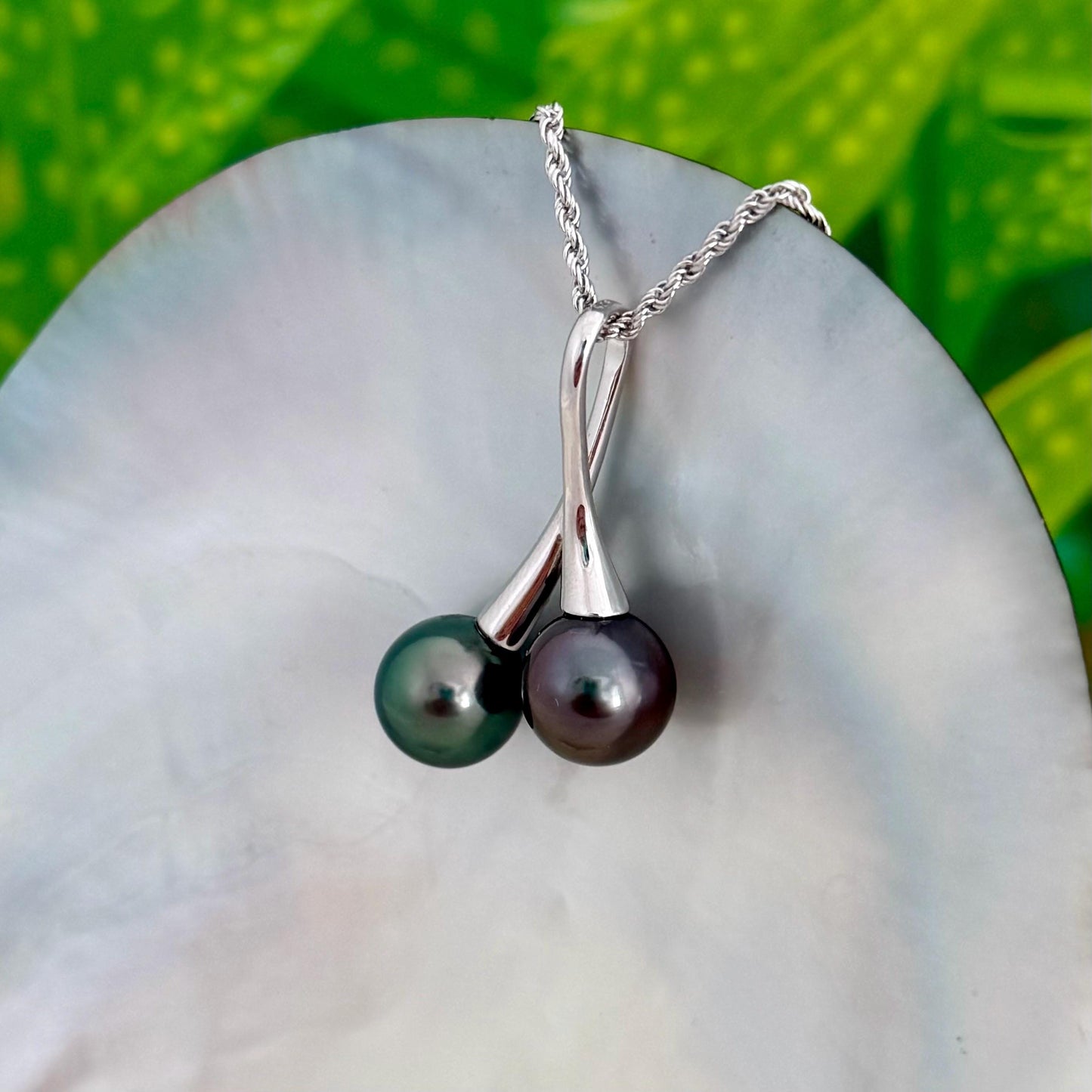 Tahitian pearl necklace • Double pearl pendant • Sterling silver You and Me design • Aubergine and Green