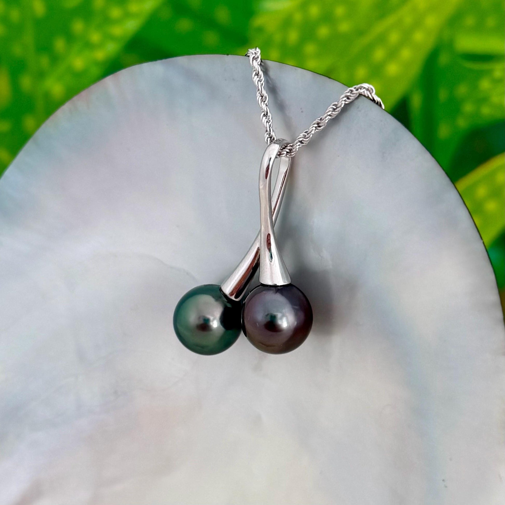Tahitian pearl necklace • Double pearl pendant • Sterling silver You and Me design • Aubergine and Green