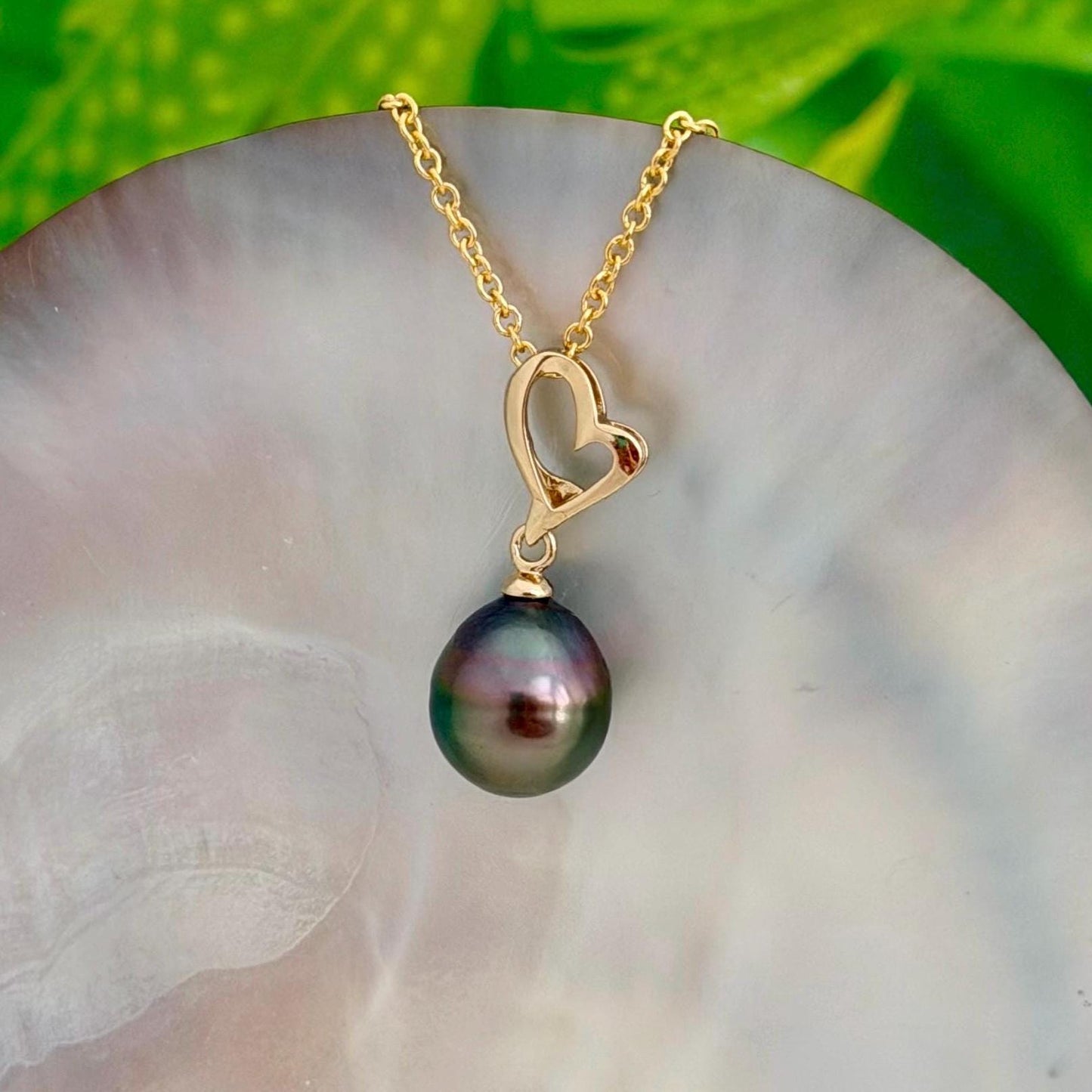 Tahitian Pearl Heart Necklace • Peacock color • Gold vermeil pendant