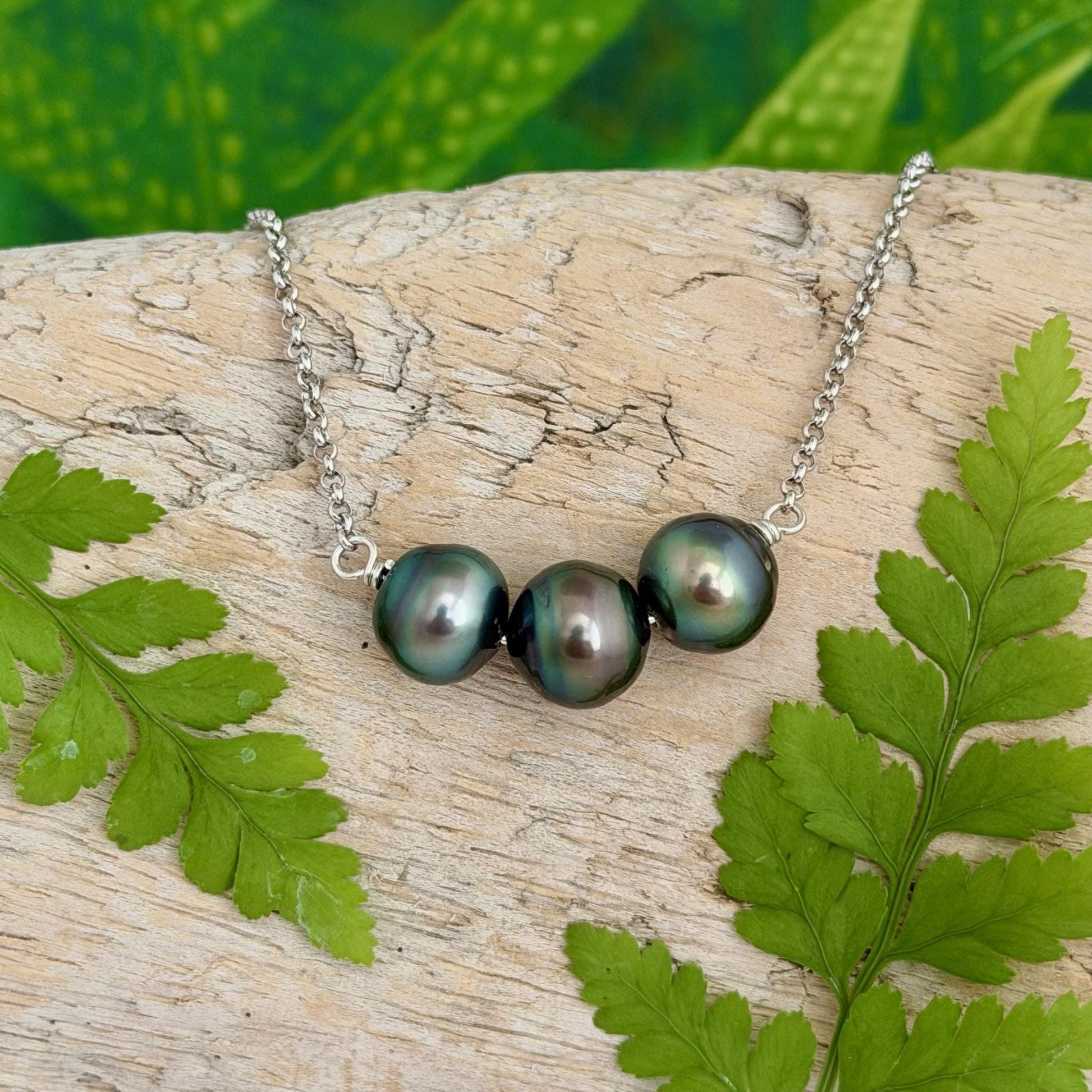 Tahitian Pearl Necklace – Triple Black Gems on Sterling Silver • Minimalist