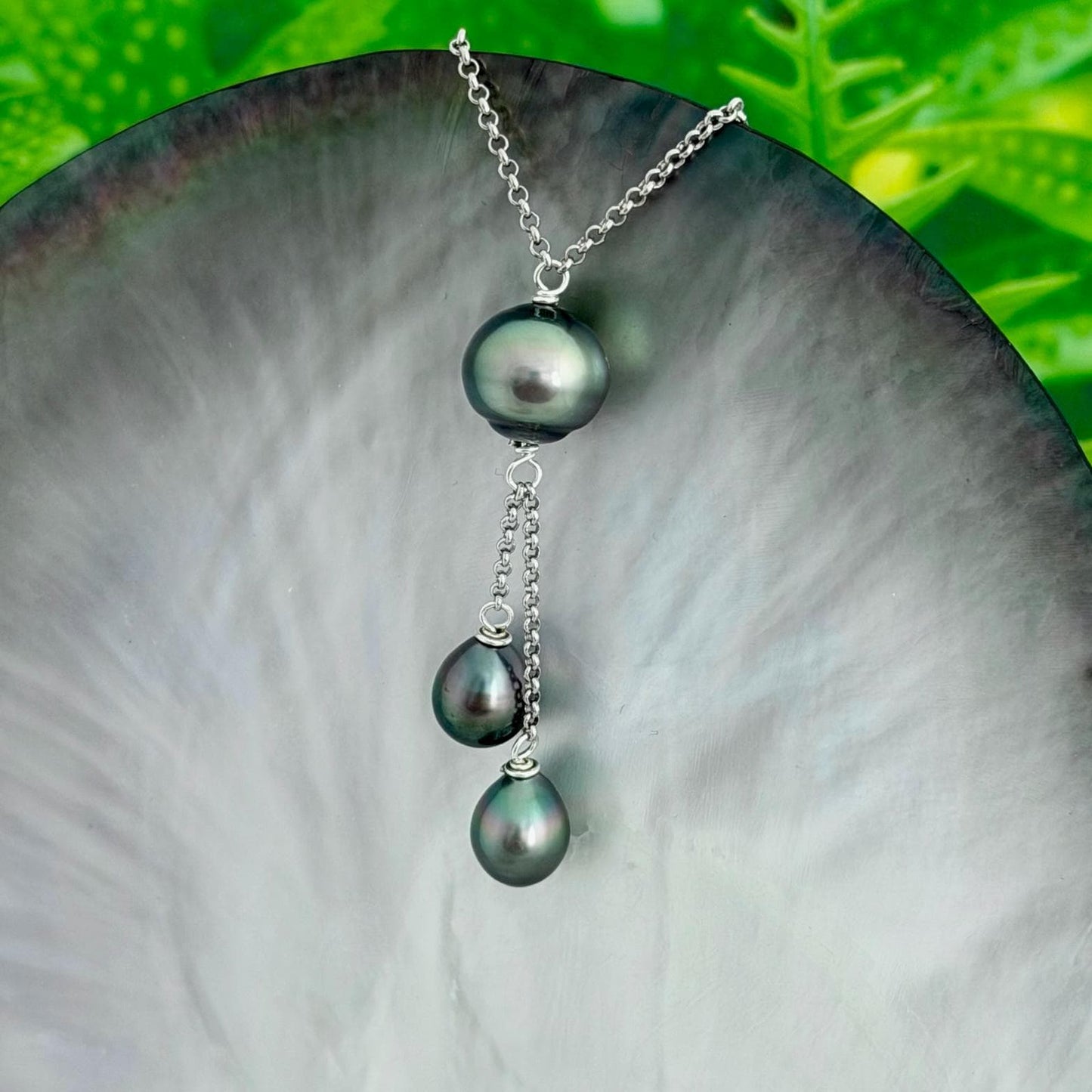 Tahitian pearl necklace with 3 pearls • Dangle Gold filled jewelry