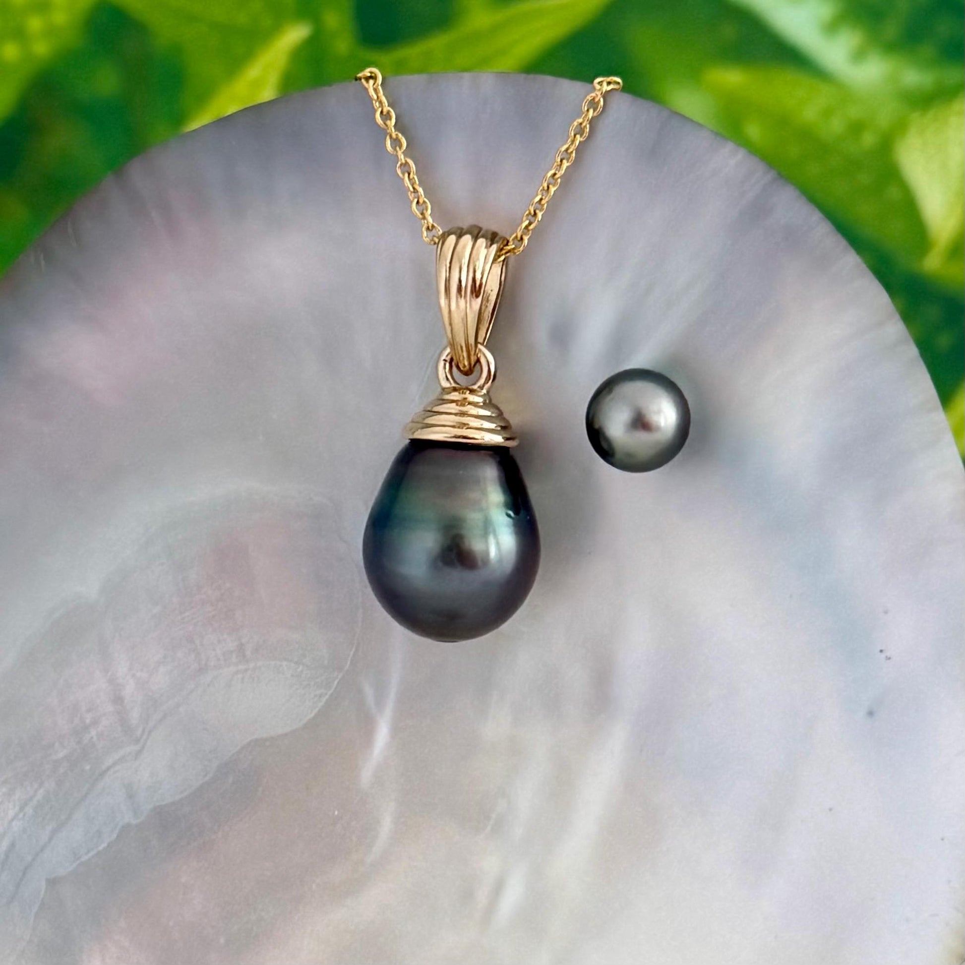 EXTRA LARGE Colorful Tahitian Pearl Pendant 14mm Gold plated