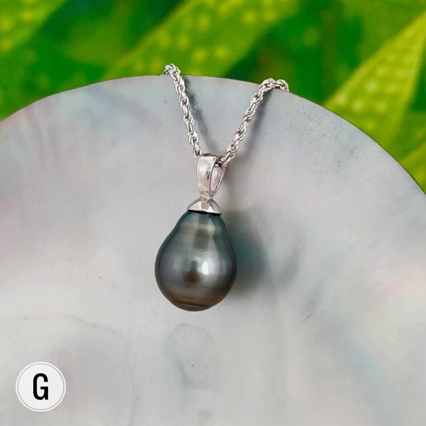 DOORBUSTER Tahitian Black Pearl Pendant: Gold and Sterling Silver jewelry