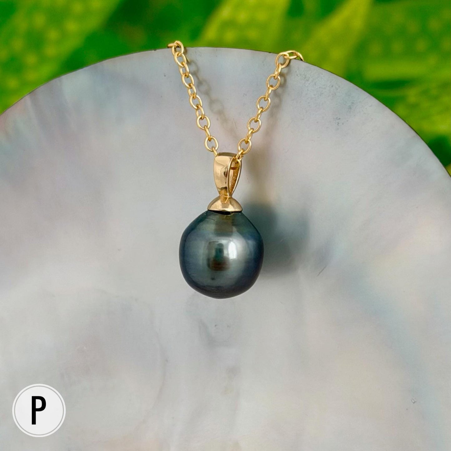 Tahitian Black Pearl Pendant: Gold Vermeil • Minimalist jewelry