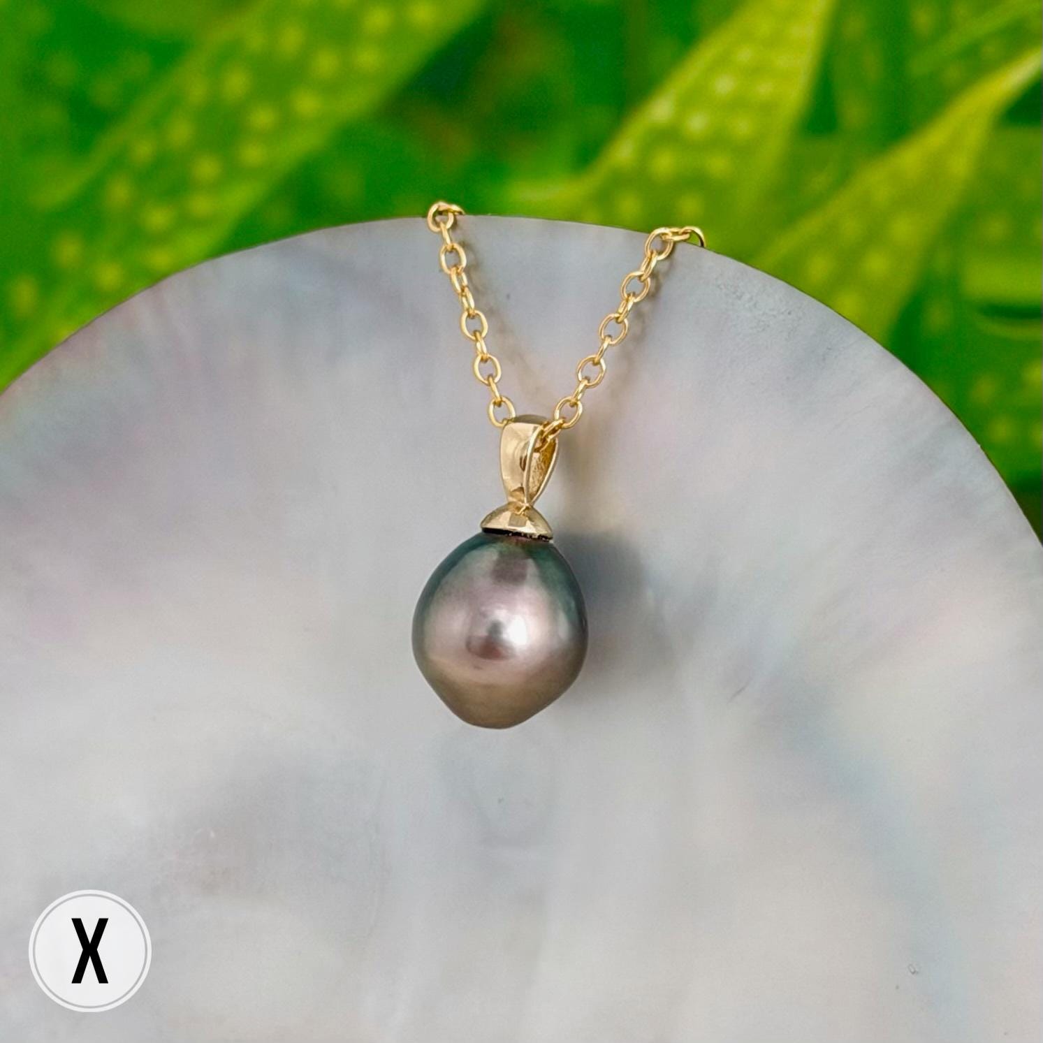 Tahitian Black Pearl Pendant: Gold Vermeil • Minimalist jewelry
