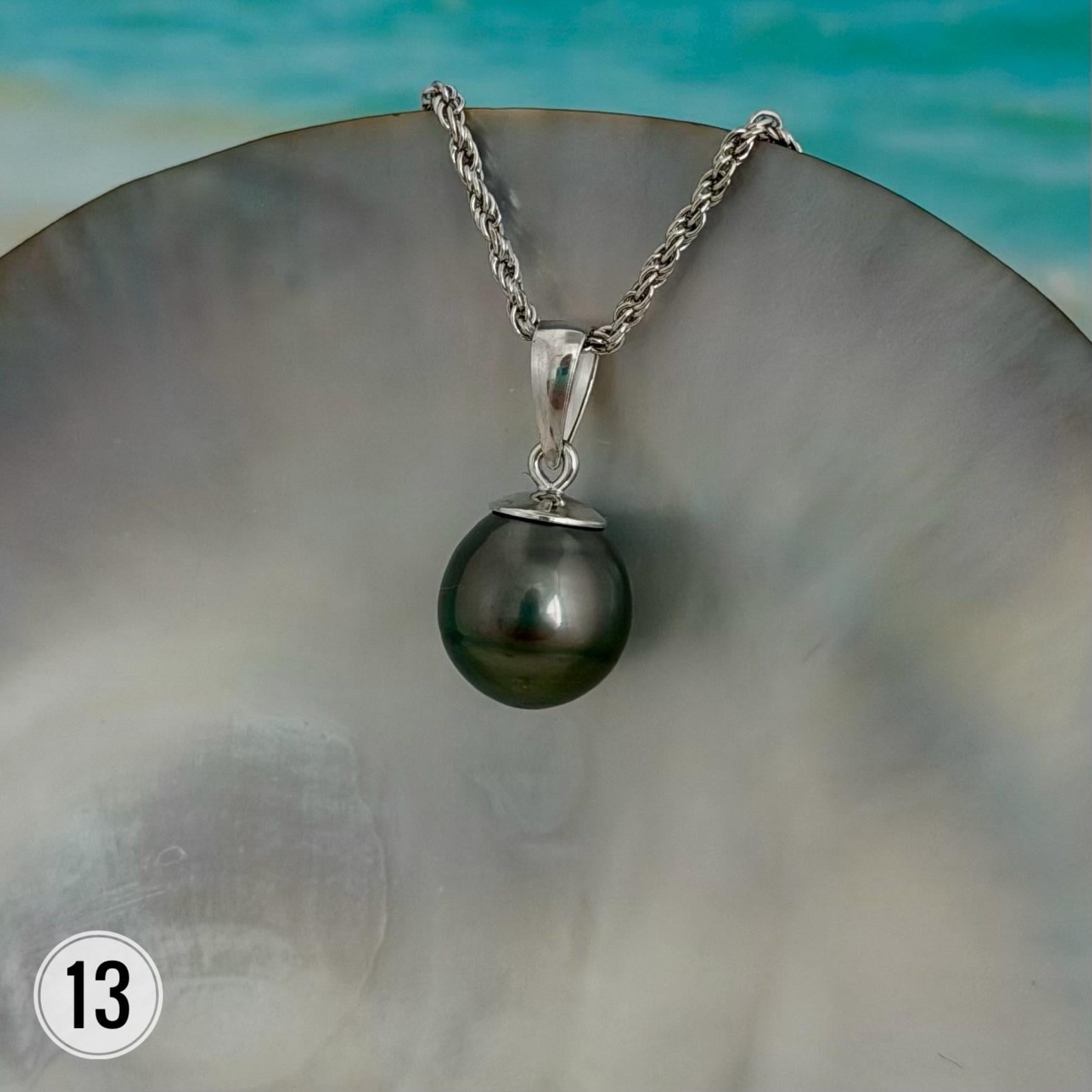 Tahitian Black Pearl Pendant: Sterling Silver Rhodium Plated Bail