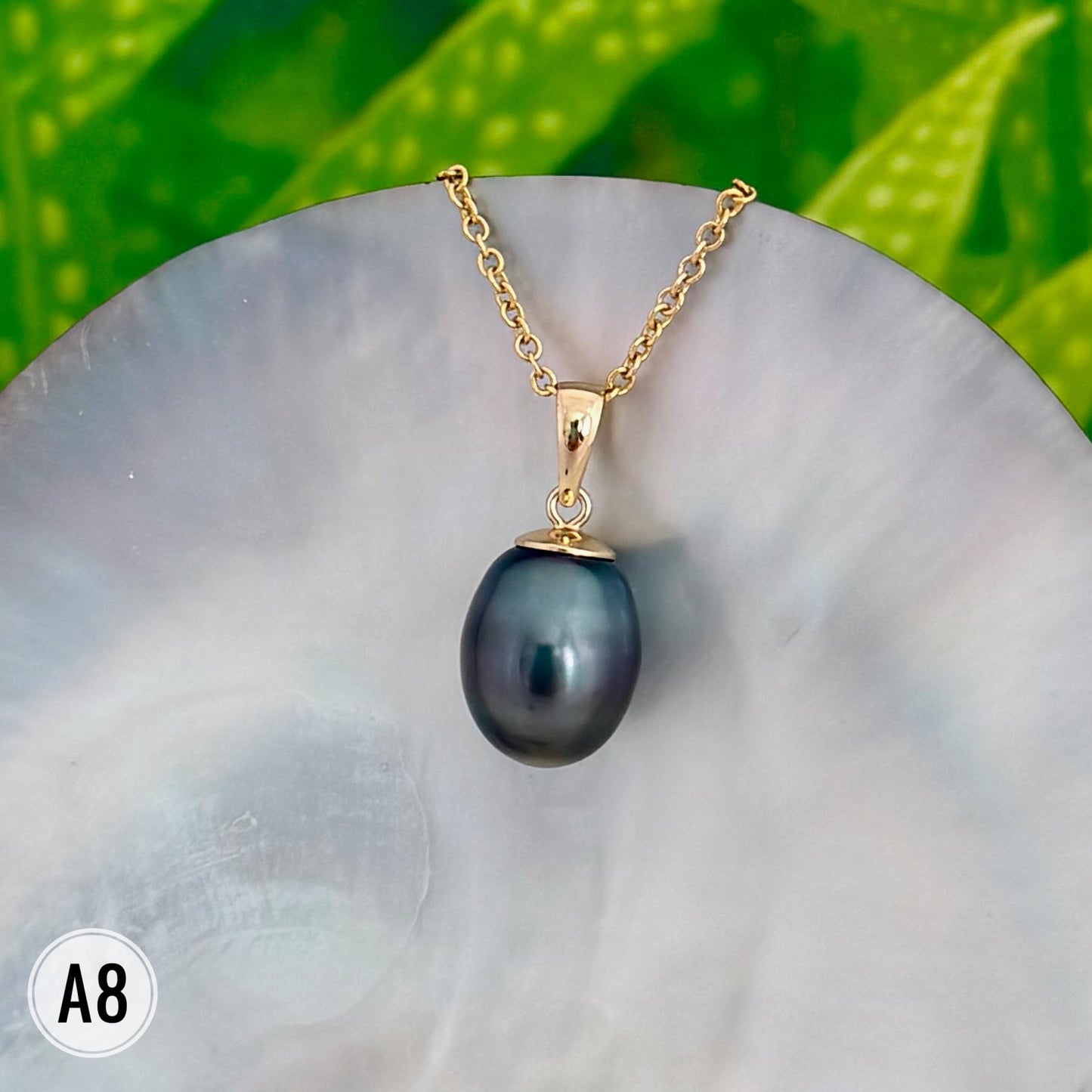 Tahitian Black Pearl Pendant: Gold and Sterling silver • Minimalist jewelry