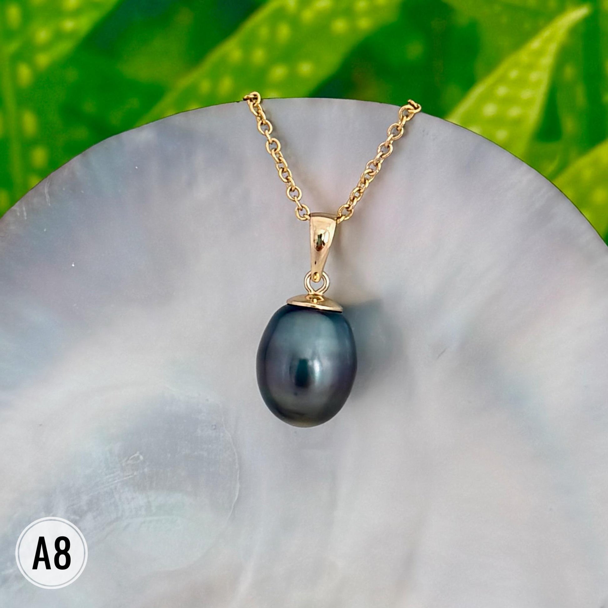 Tahitian Black Pearl Pendant: Gold and Sterling silver • Minimalist jewelry
