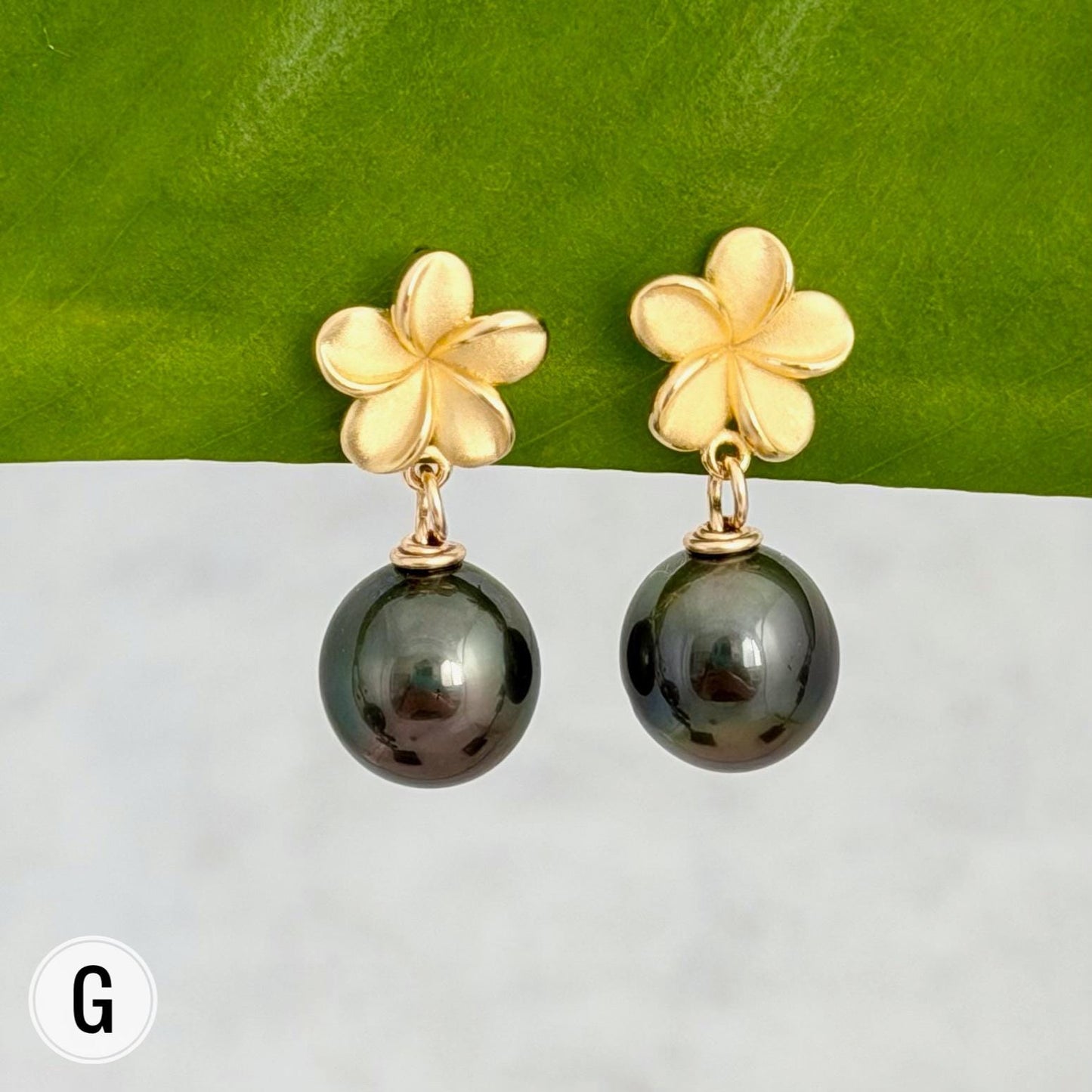Tahitianl Black Pearl Earrings • PLUMERIA Stud jewelry • Gold