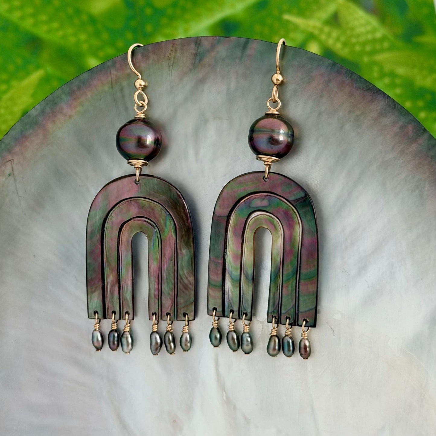 Tahitian pearl earrings • Hand carved rainbow • Morher of pearl shell • Keshi accents