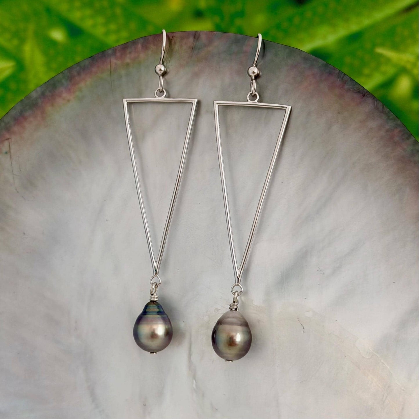 DOORBUSTER Tahitian Pearl Earrings – Sterling Silver Triangle Dangle jewelry.