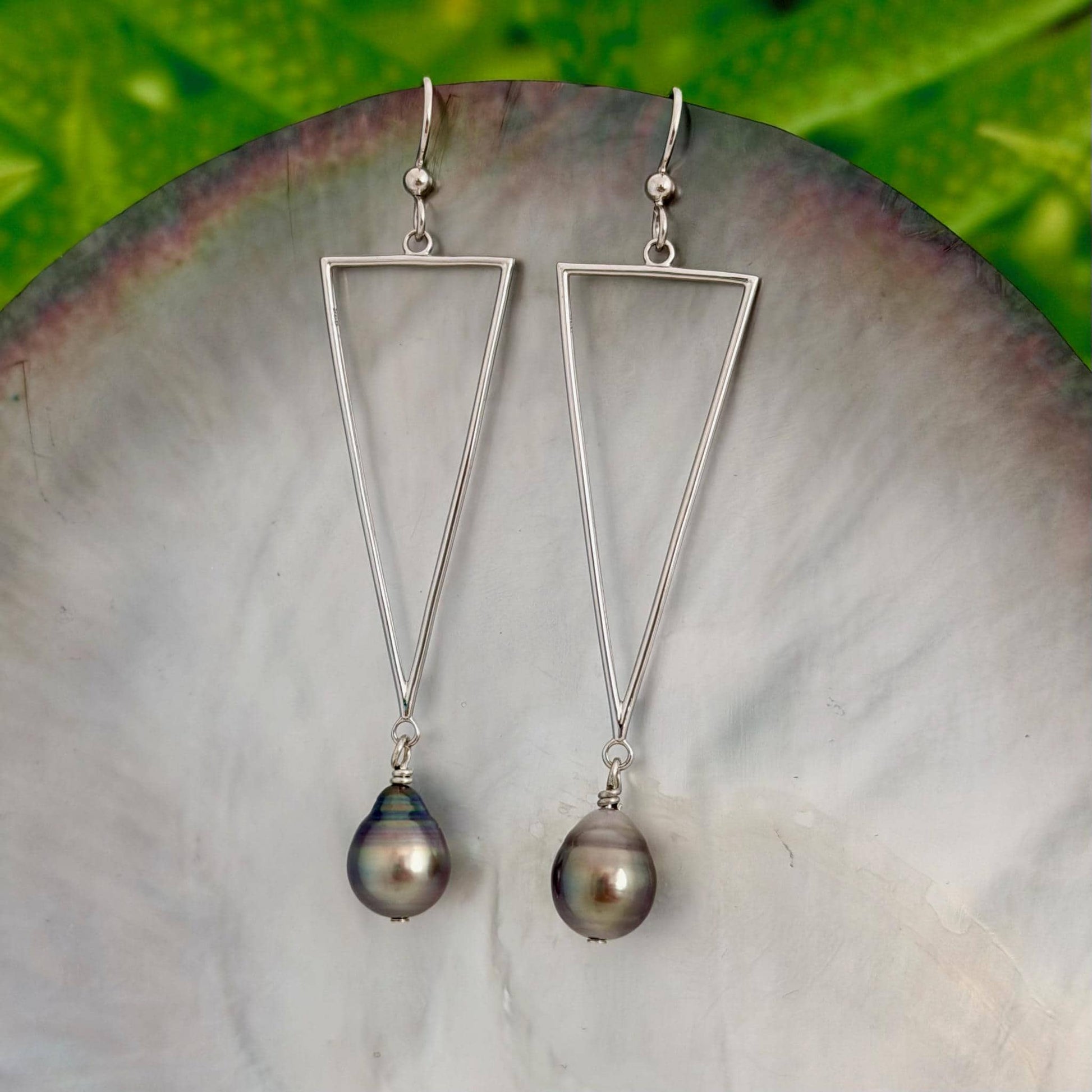 DOORBUSTER Tahitian Pearl Earrings – Sterling Silver Triangle Dangle jewelry.