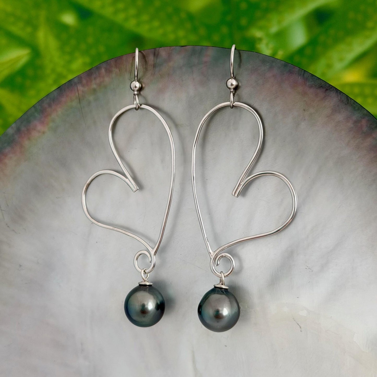 Tahitian Pearl Heart Earrings: Sterling silver Dangle Earrings