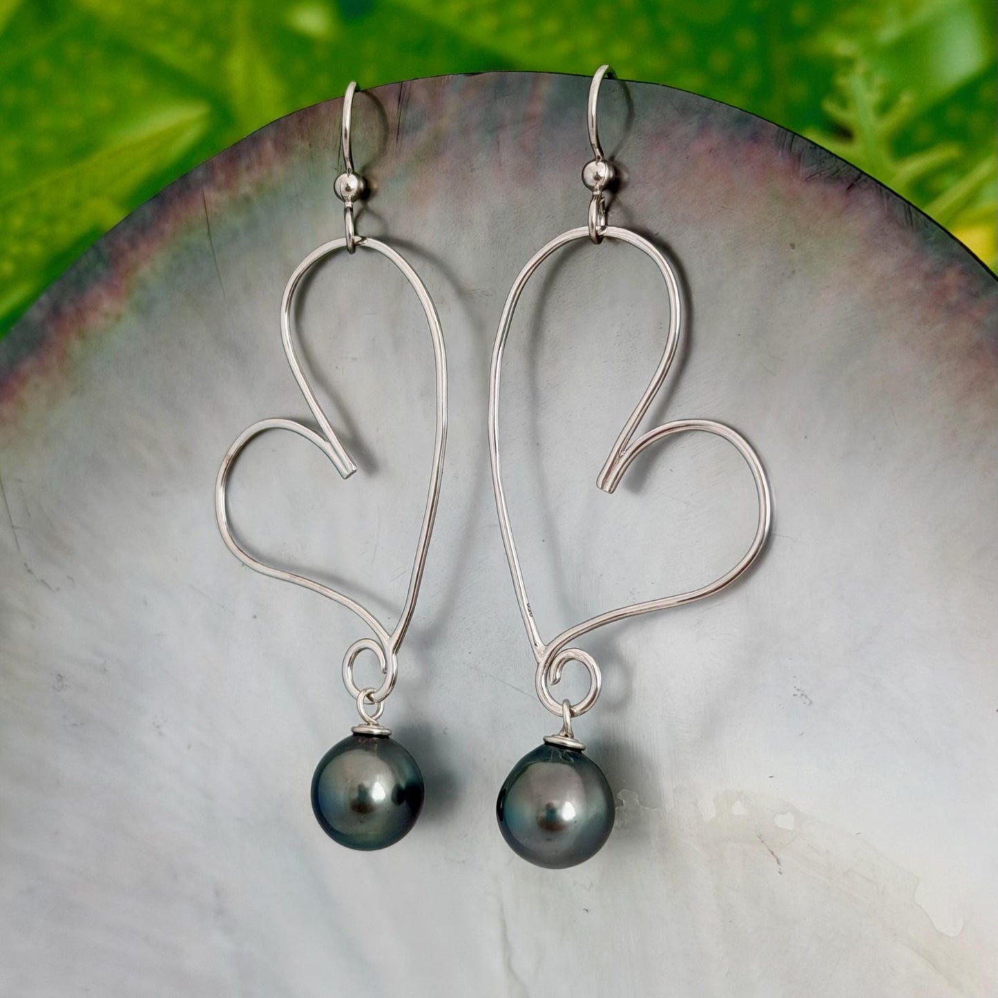 Tahitian Pearl Heart Earrings: Sterling silver Dangle Earrings
