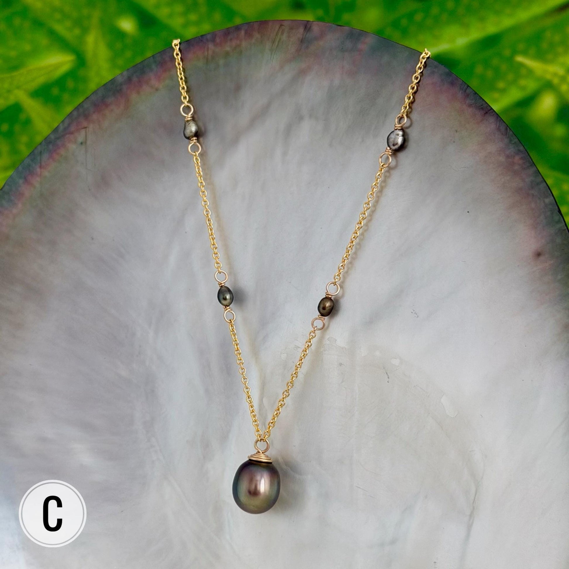 Tahitian pearl necklace — Keshi jewelry • Gold filled