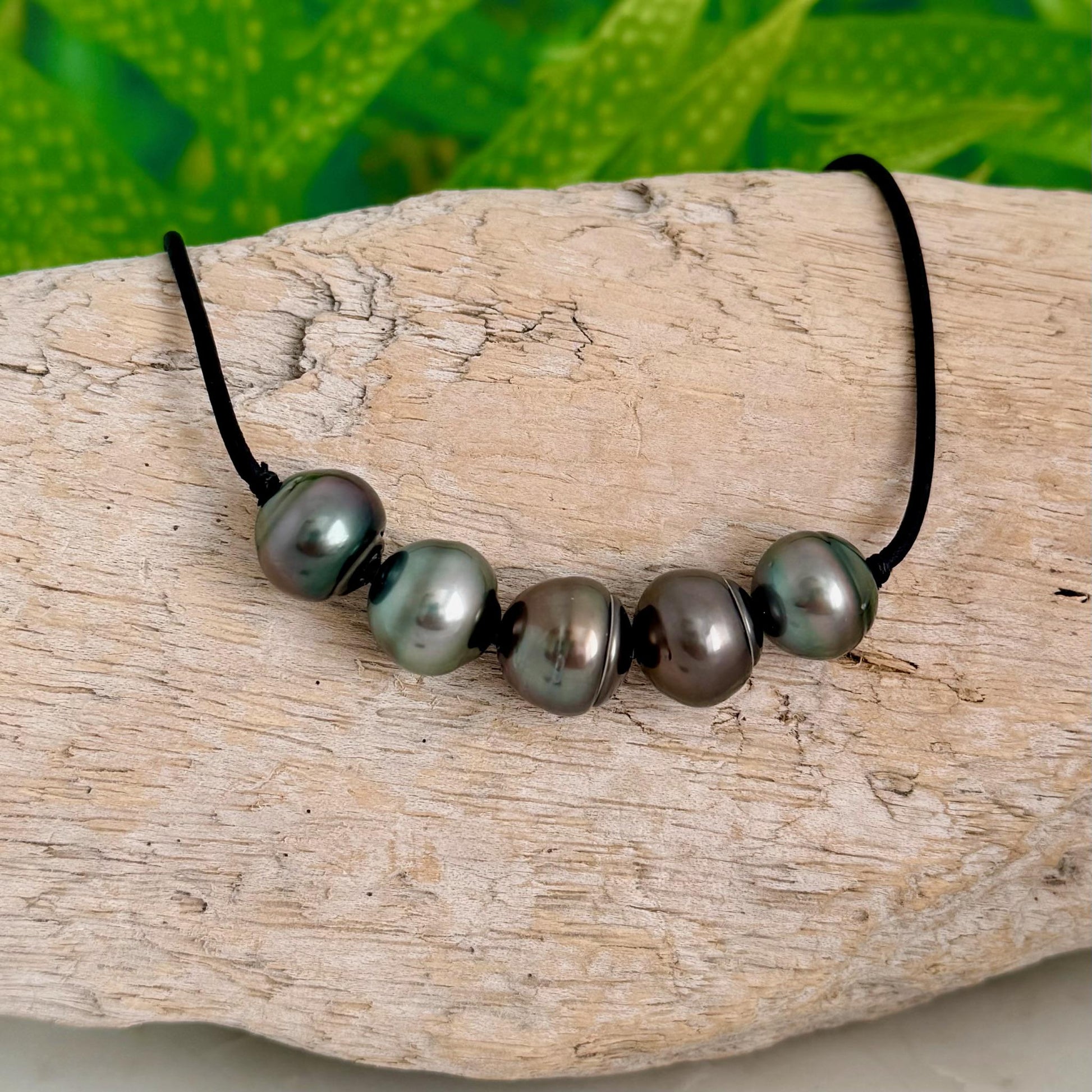 Tahitian pearl leather necklace • Big 13mm+ • black cord jewelry