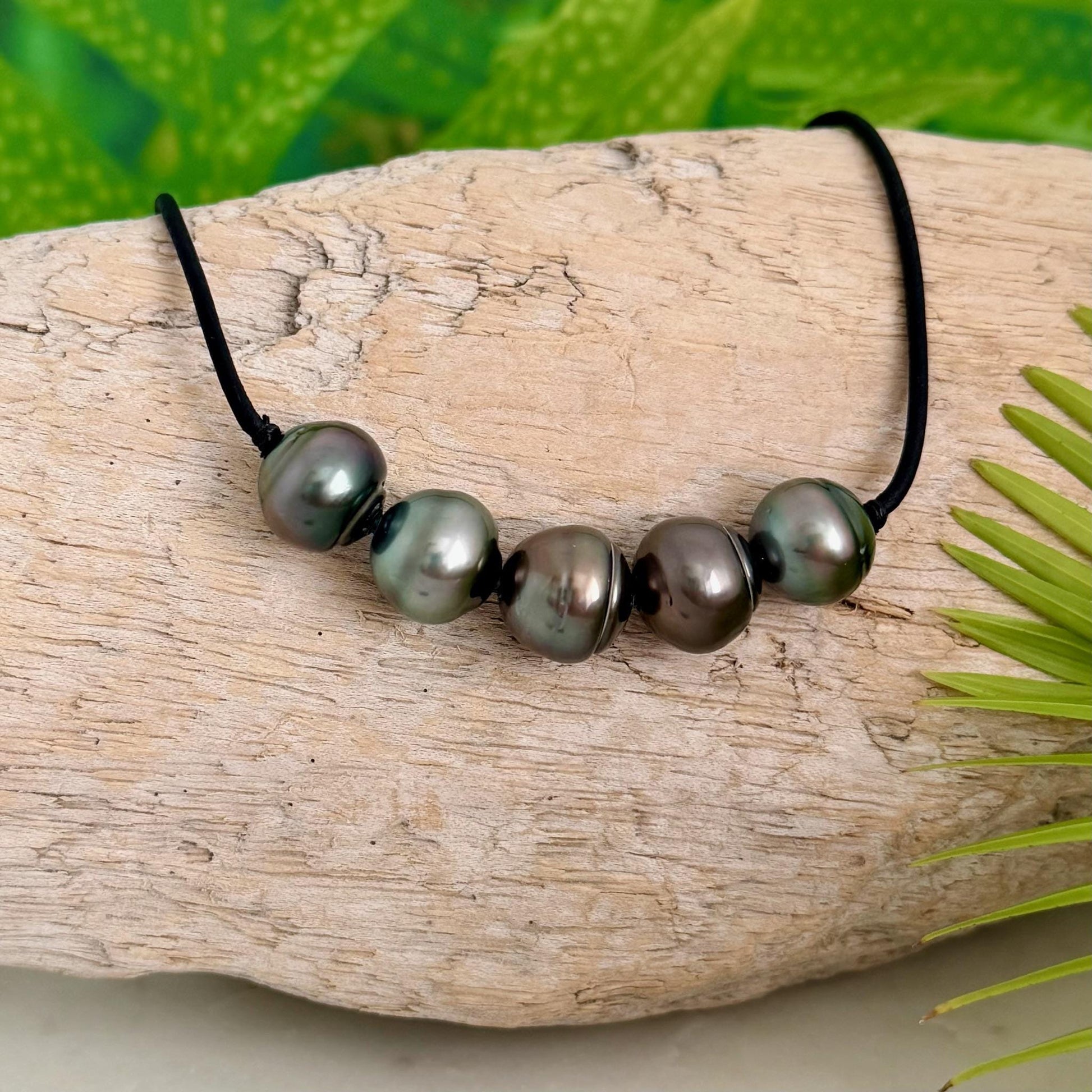 Tahitian pearl leather necklace • Big 13mm+ • black cord jewelry