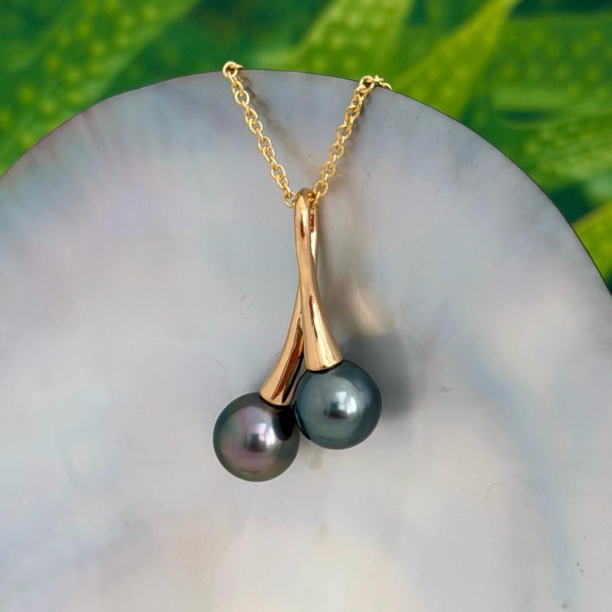 Tahitian pearl necklace • Double pendant • Gold Duo design • Blue and Peacock