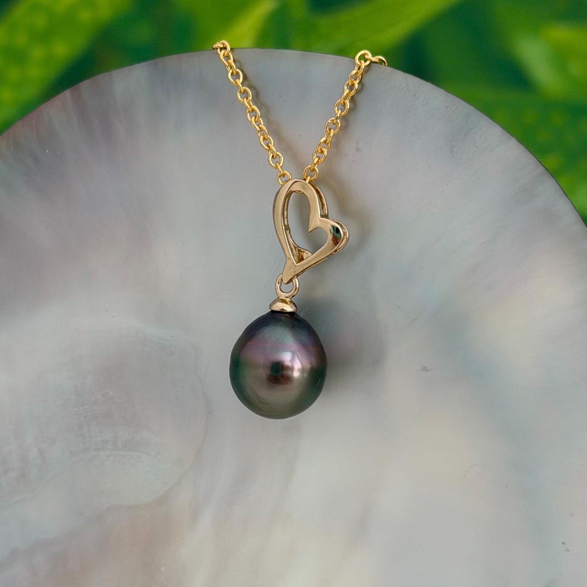 Tahitian Pearl Heart Necklace • Peacock color • Gold vermeil pendant