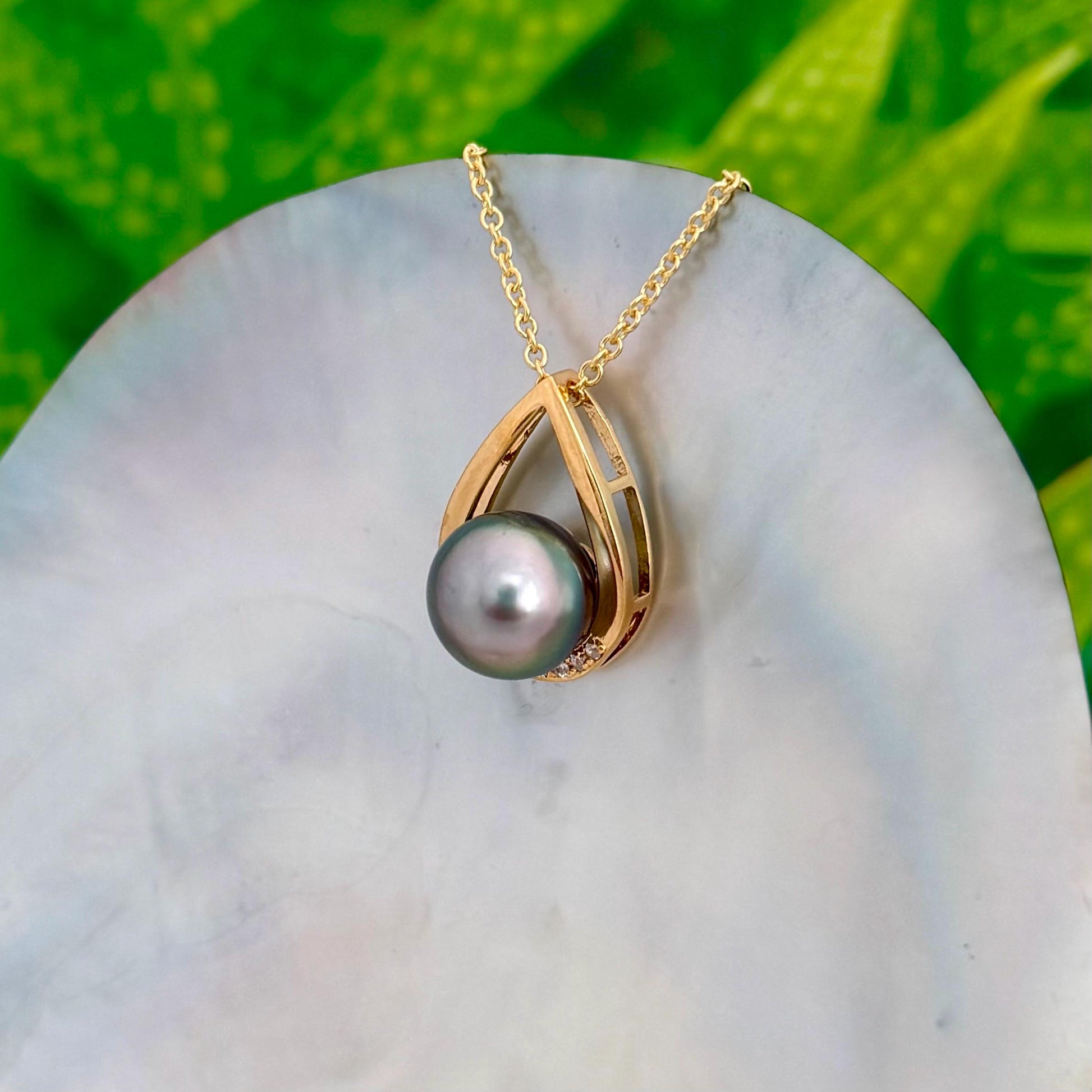Teardrop Tahitian pearl pendant with beautiful peacock • Statement necklace with CZ