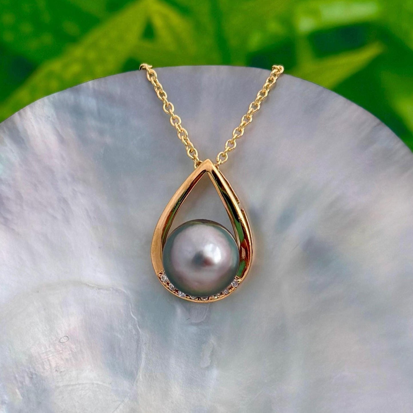 Teardrop Tahitian pearl pendant with beautiful peacock • Statement necklace with CZ