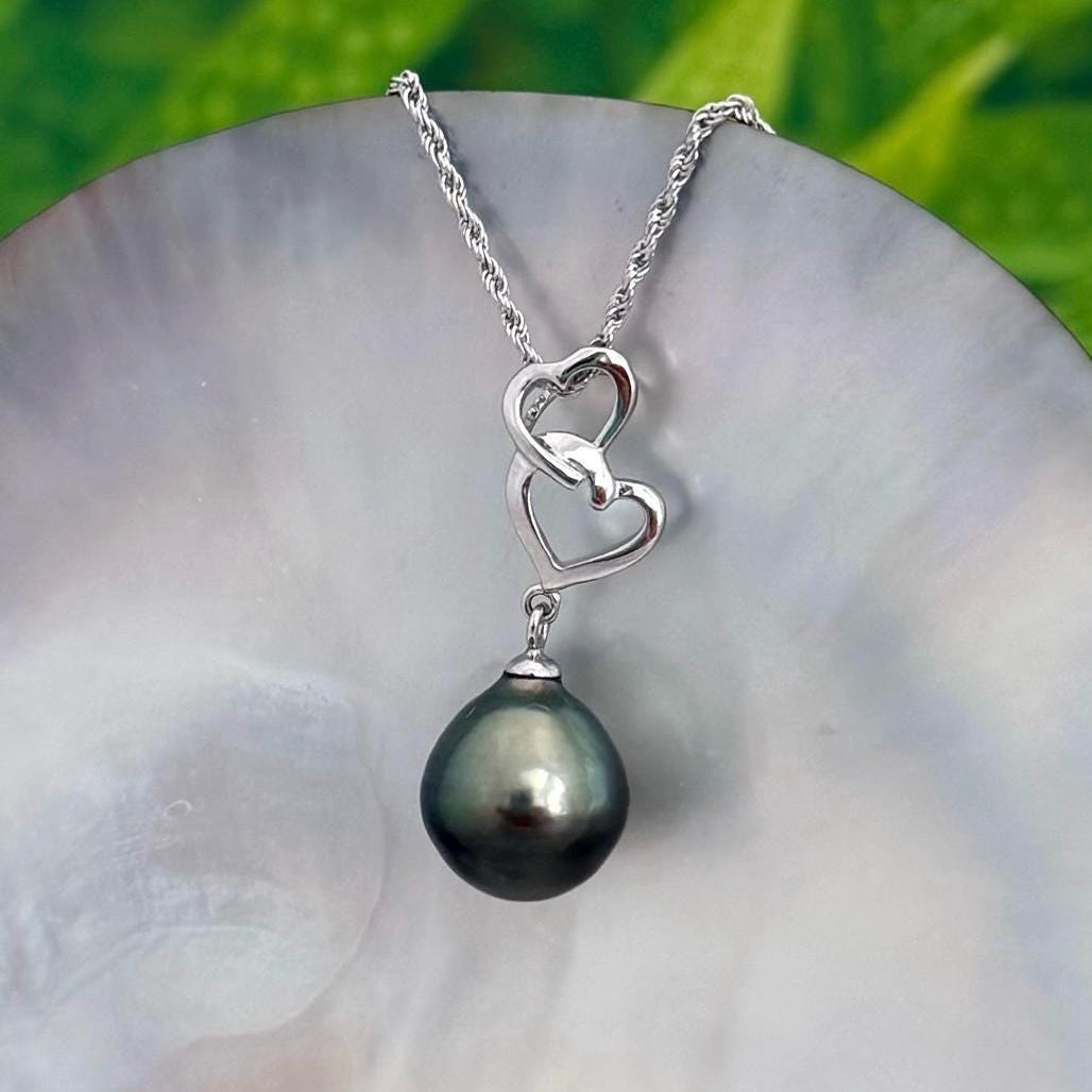 Tahitian Pearl Heart Necklace: Sterling silver pendant