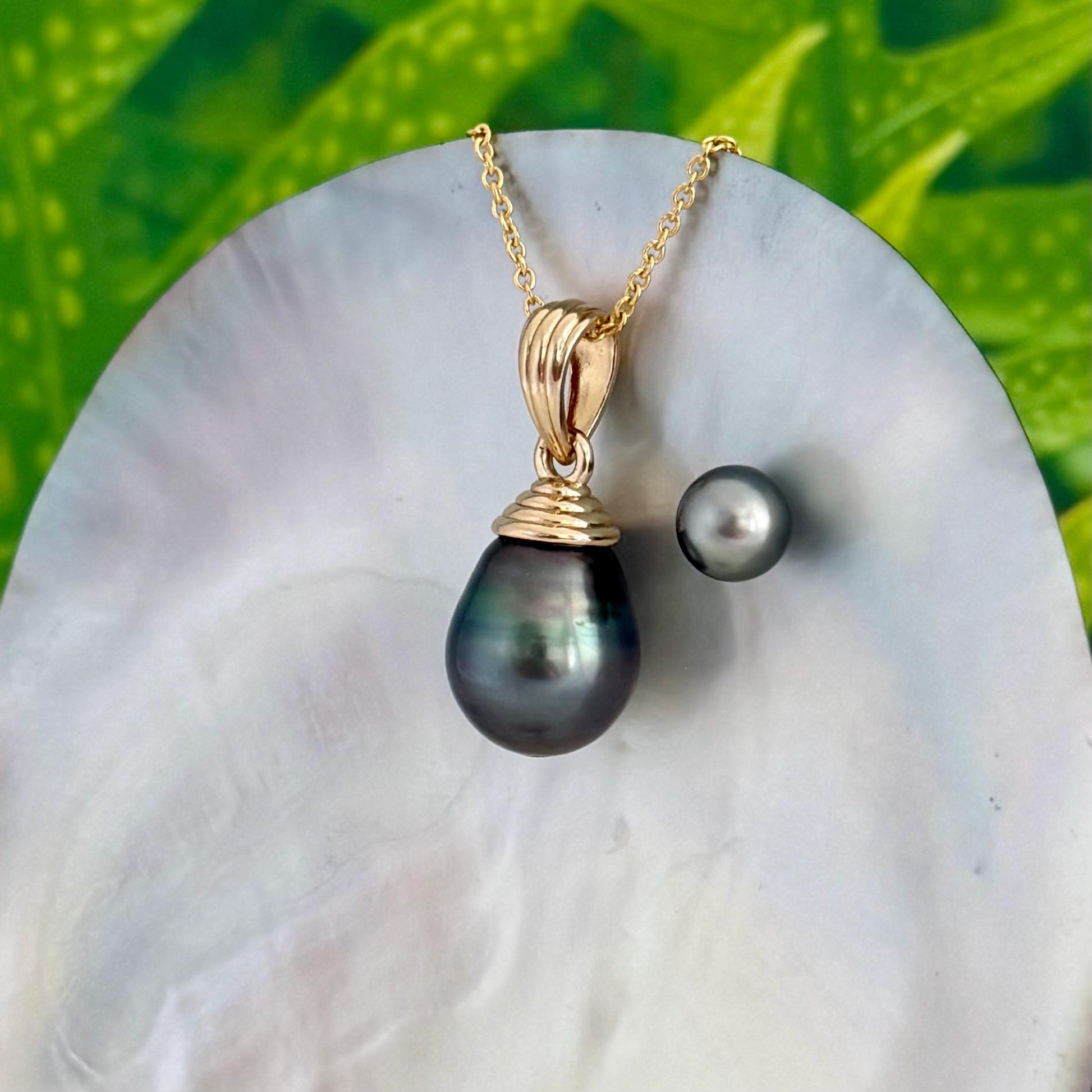 EXTRA LARGE Colorful Tahitian Pearl Pendant 14mm Gold plated