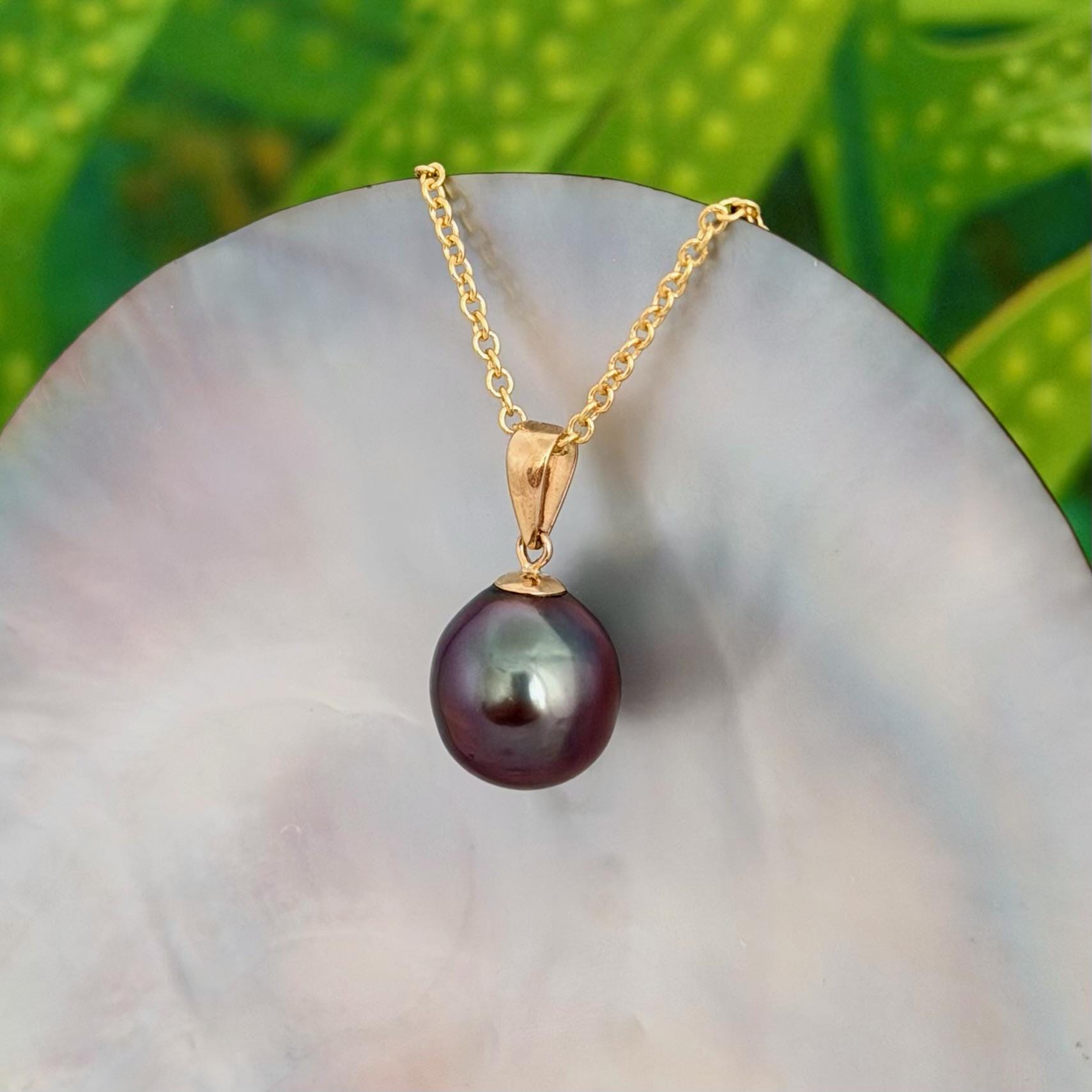 10.8mm Aubergine Tahitian Pearl Pendant: Solid Gold • Minimalist Necklace, Colorful Overtone