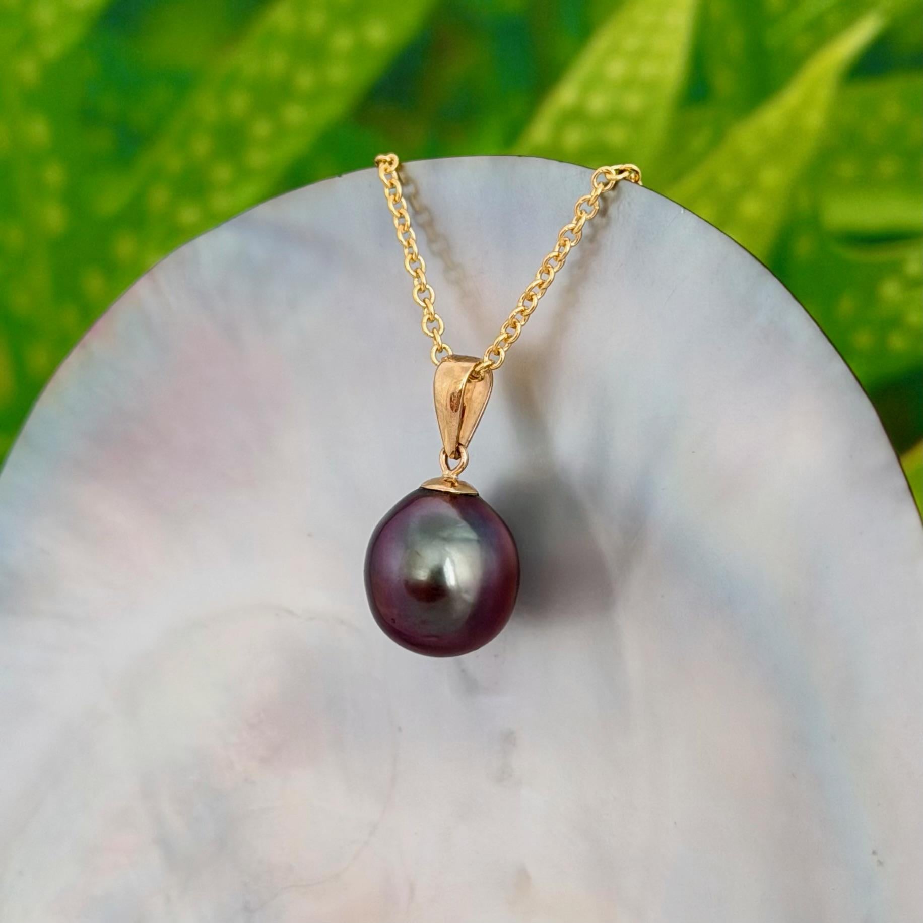 10.8mm Aubergine Tahitian Pearl Pendant: Solid Gold • Minimalist Necklace, Colorful Overtone