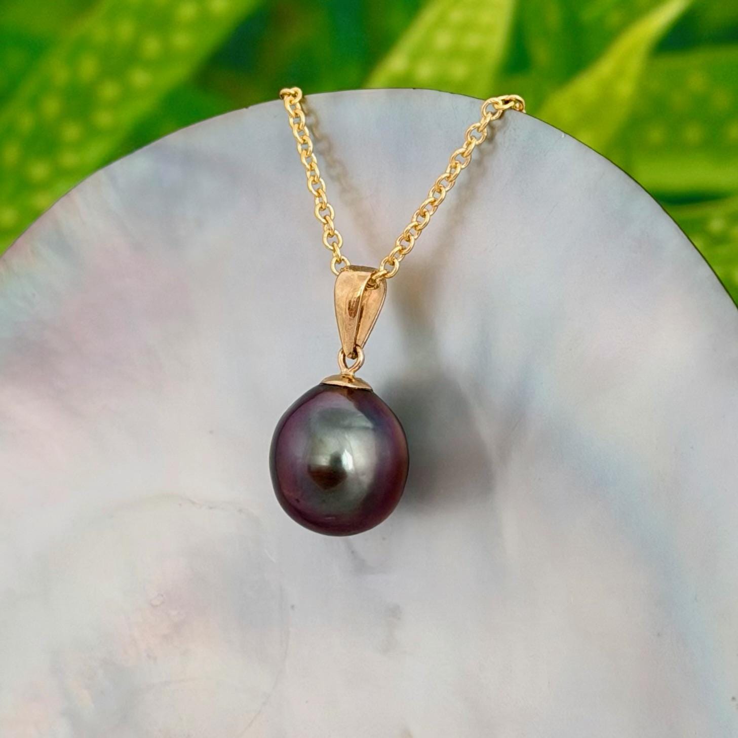 10.8mm Aubergine Tahitian Pearl Pendant: Solid Gold • Minimalist Necklace, Colorful Overtone