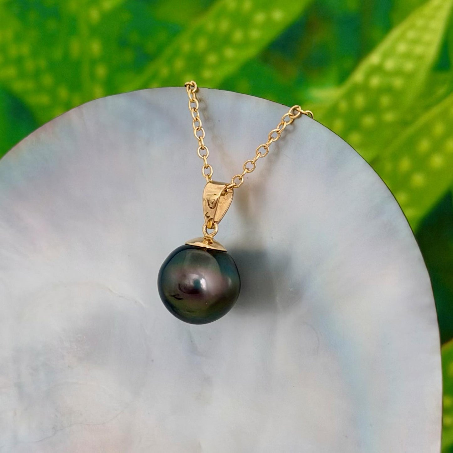 11.5mm Peacock Tahitian Pearl Pendant: Solid Gold • Minimalist Necklace, Green color