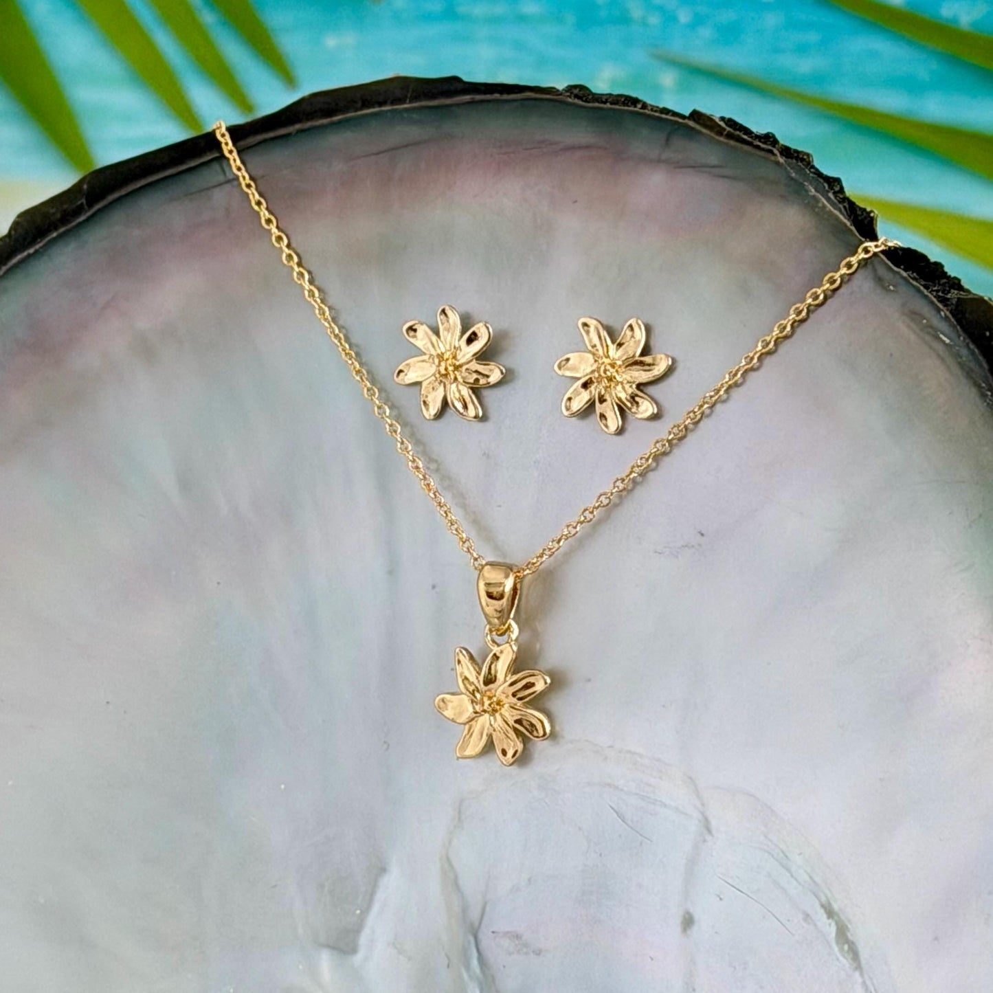 Tiare Flower Necklace : Rose Gold plated • Hawaiian Gardenia Jewelry