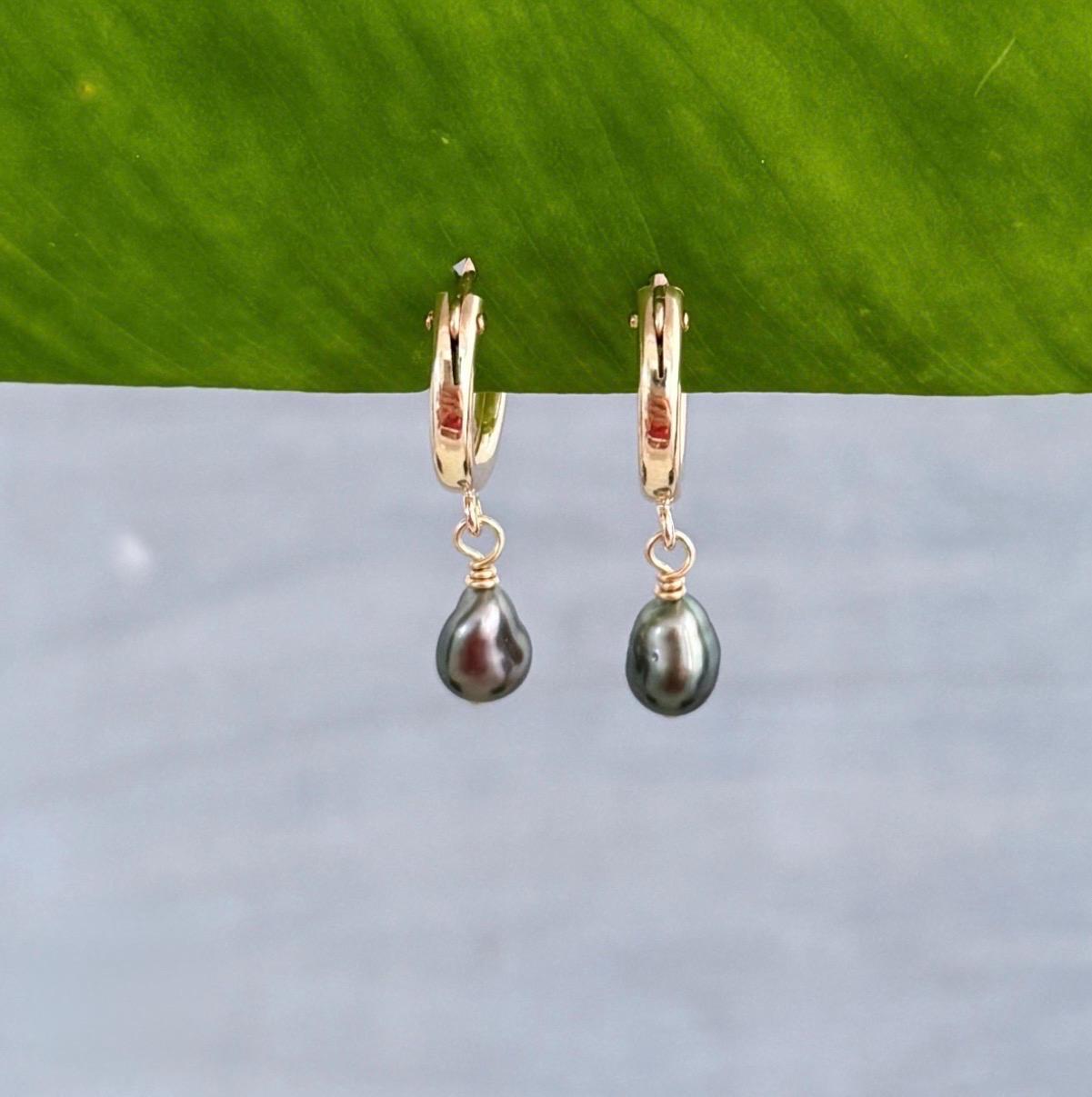 Tahitian Keshi pearl Earrings — Mini Hoop jewelry • Gold filled • Dainty Huggies
