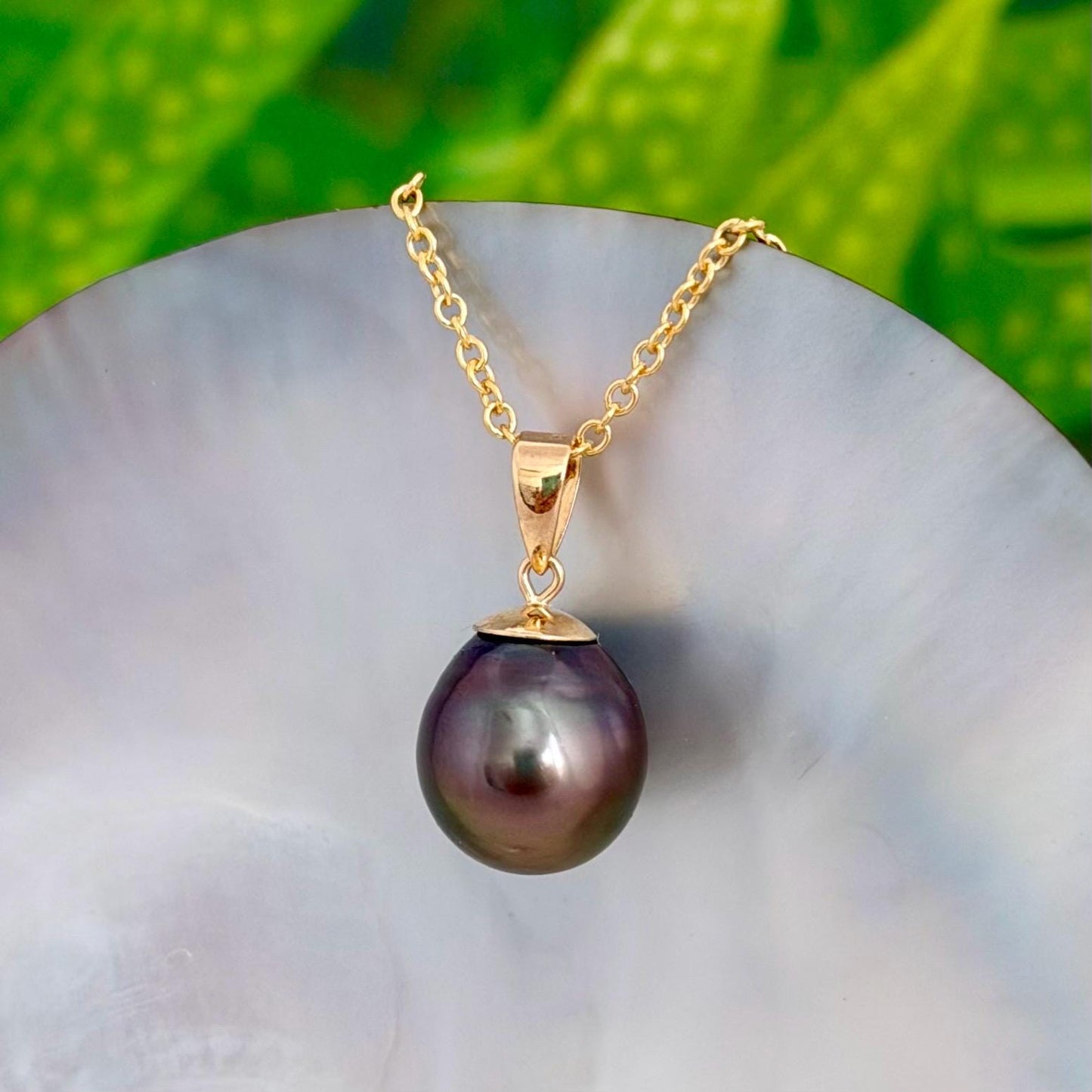 11.1mm Pink Tahitian Pearl Pendant: Solid Gold • Minimalist Necklace, Colorful Overtone