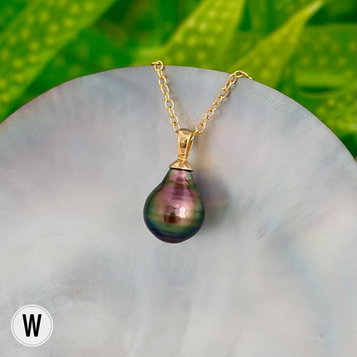 Tahitian Black Pearl Pendant: Gold Vermeil • Minimalist jewelry