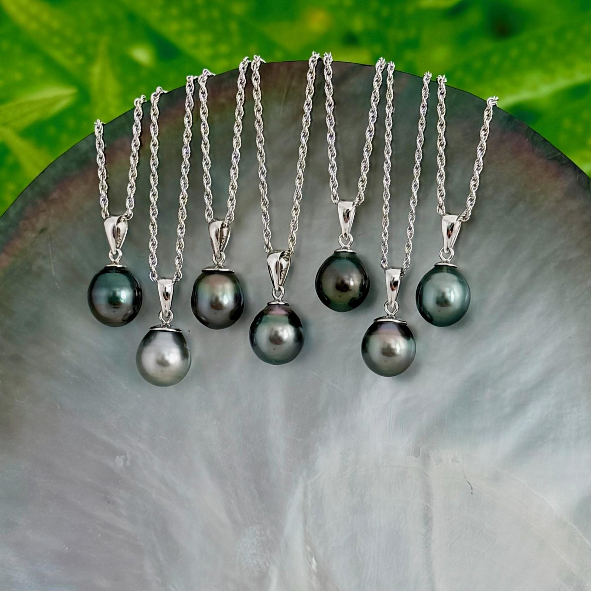 DOORBUSTER Tahitian Black Pearl Pendant: Sterling Silver Rhodium Plated Bail