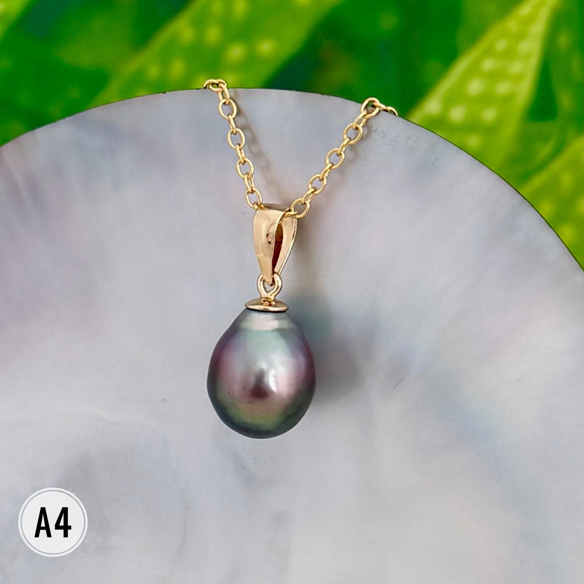 Tahitian Black Pearl Pendant: Gold and Sterling silver • Minimalist jewelry
