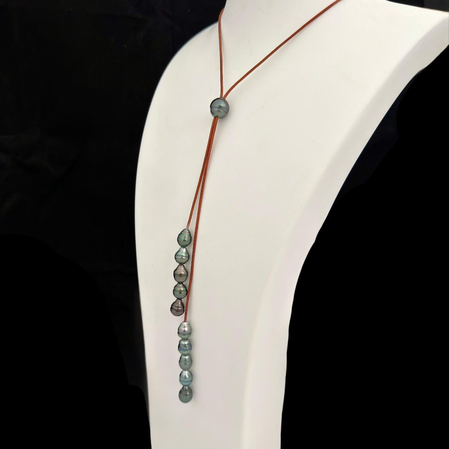 Tahitian Pearl Leather necklace • Long natural jewelry