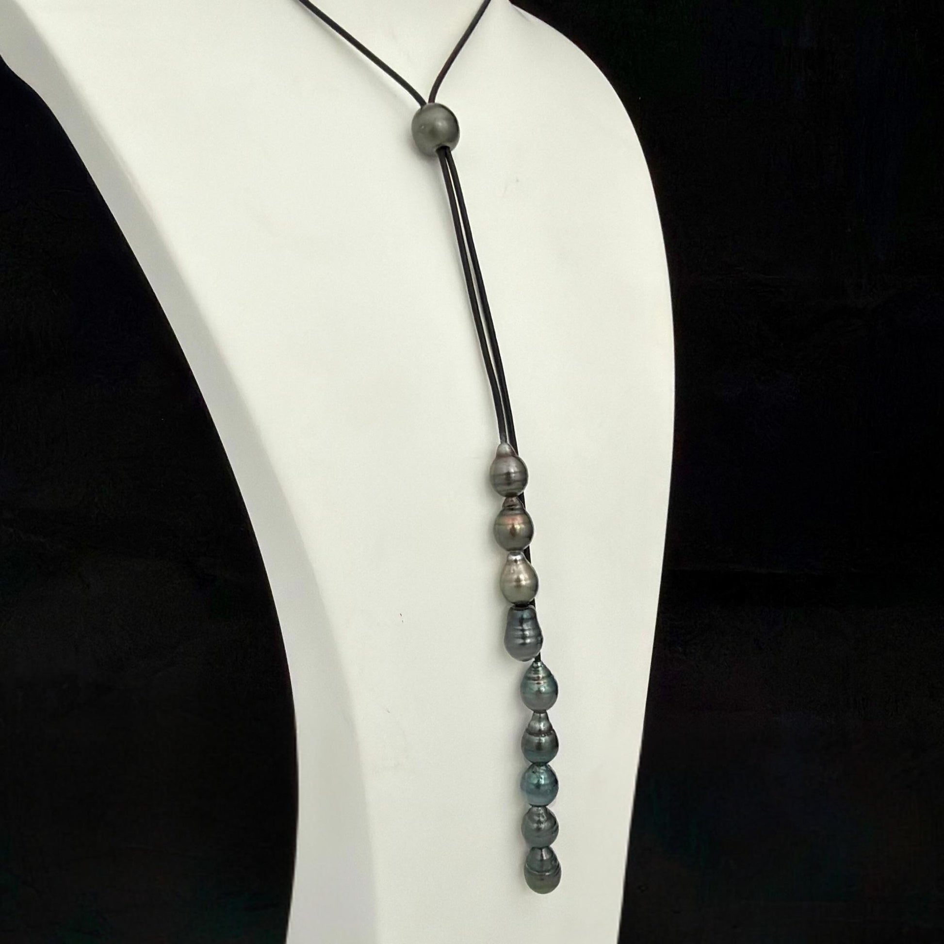 Tahitian Pearl Leather necklace • Long natural jewelry