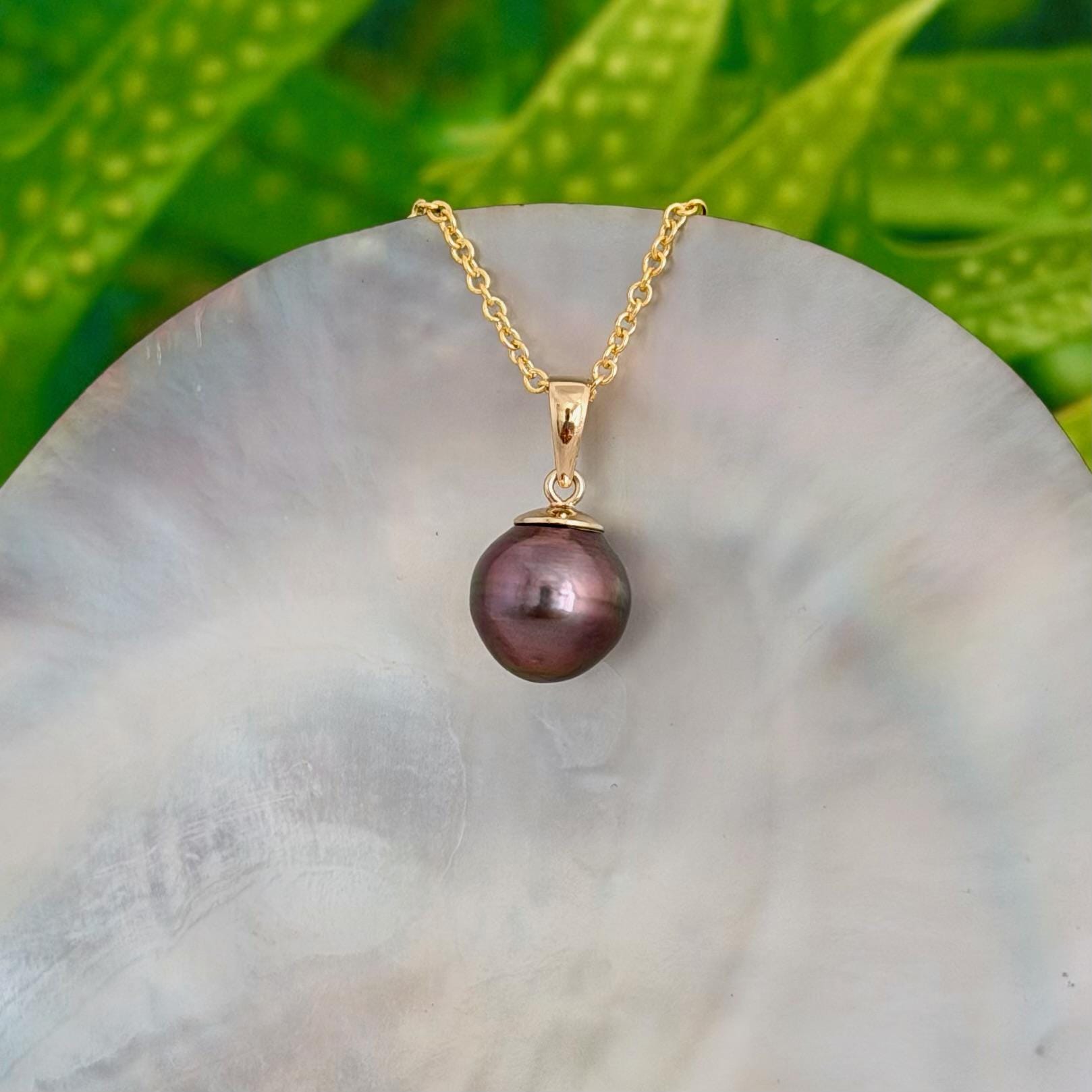 Tahitian Pearl Pendant : 10.6mm Dark Pink Red • 14k Gold Vermeil • ocean gem