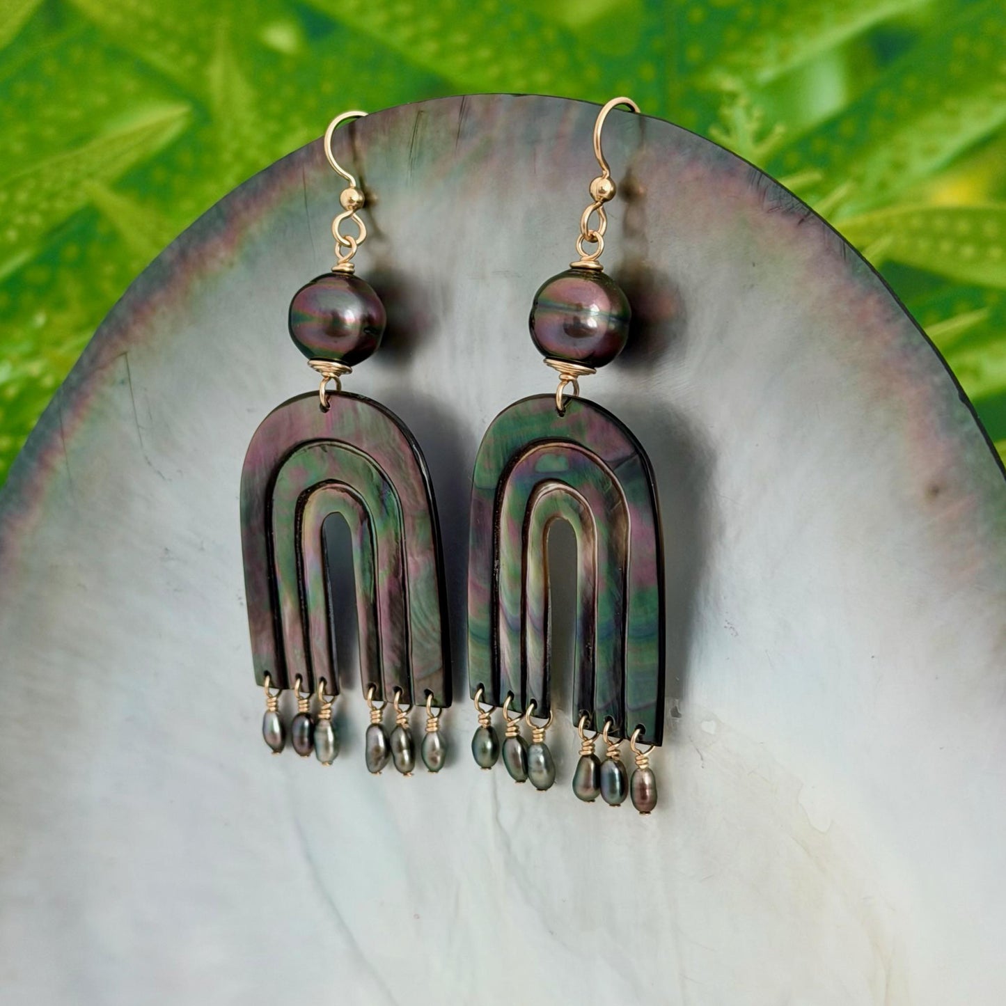 Tahitian pearl earrings • Hand carved rainbow • Morher of pearl shell • Keshi accents