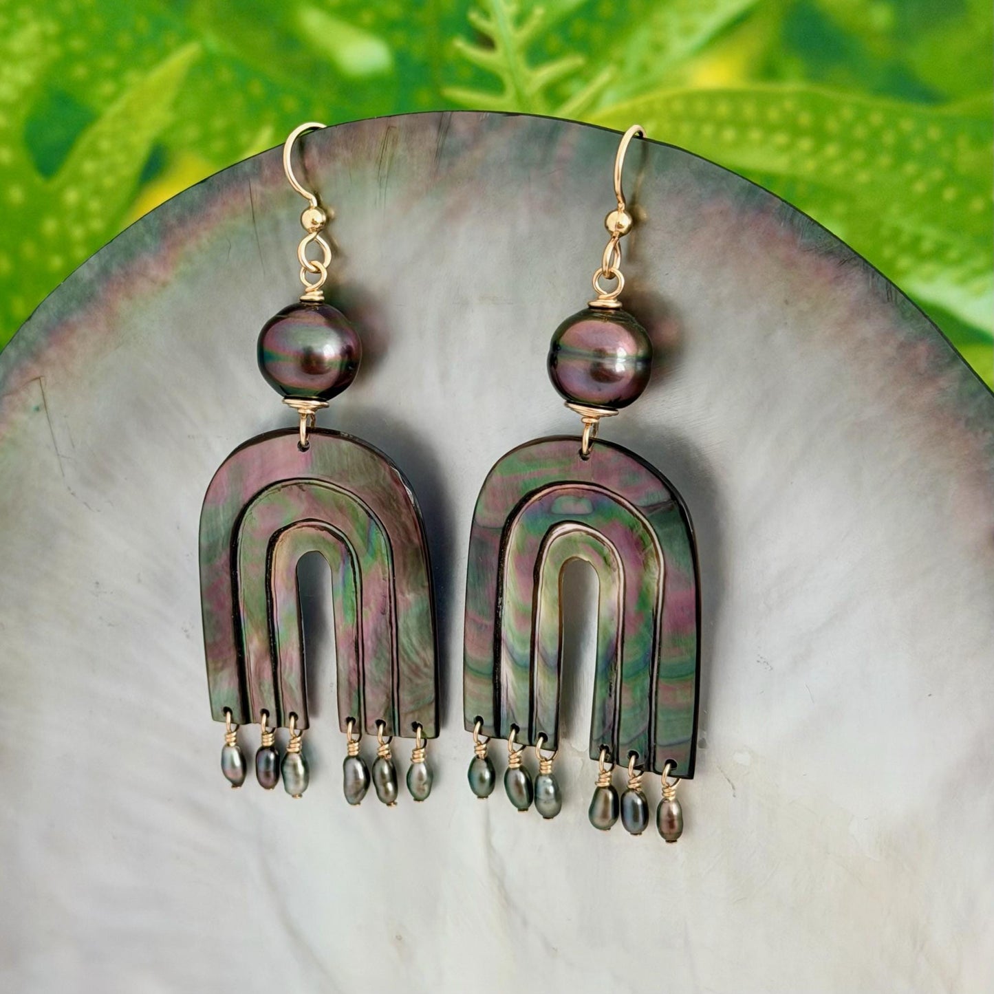 Tahitian pearl earrings • Hand carved rainbow • Morher of pearl shell • Keshi accents