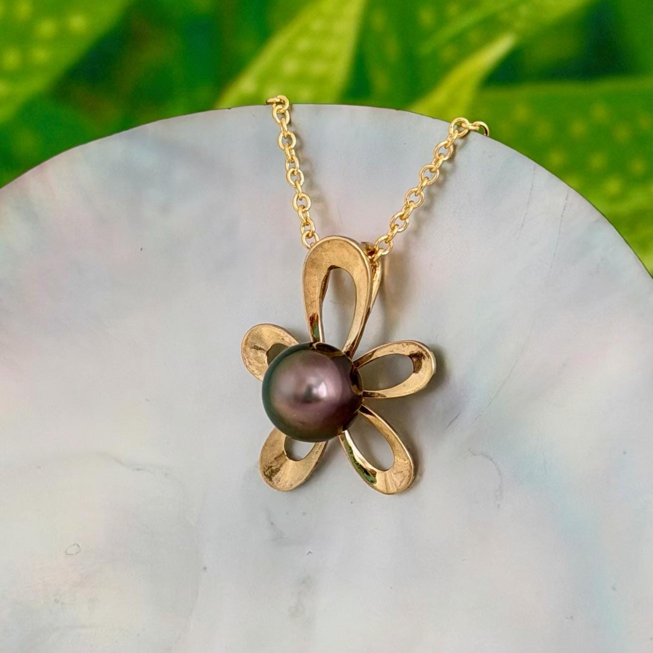 Tahitian Pearl Pendant – 14k Gold vermeil Flower Design • Peacock Pink Purple Green