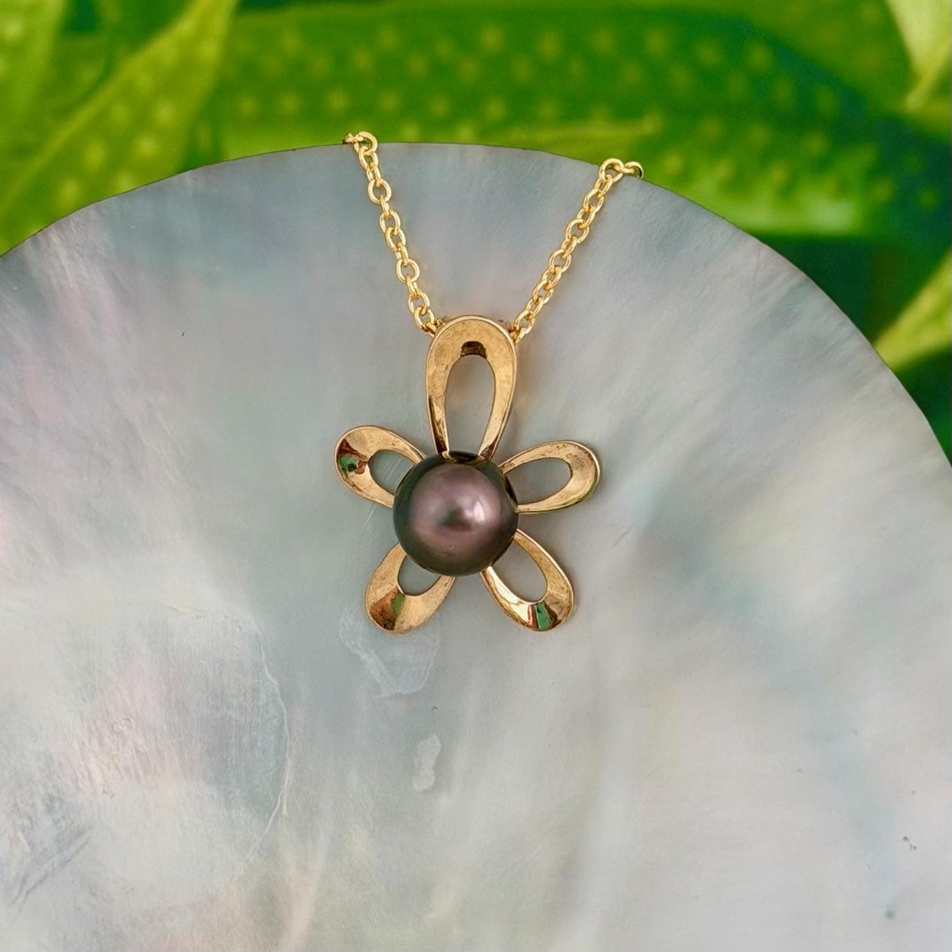 Tahitian Pearl Pendant – 14k Gold vermeil Flower Design • Peacock Pink Purple Green