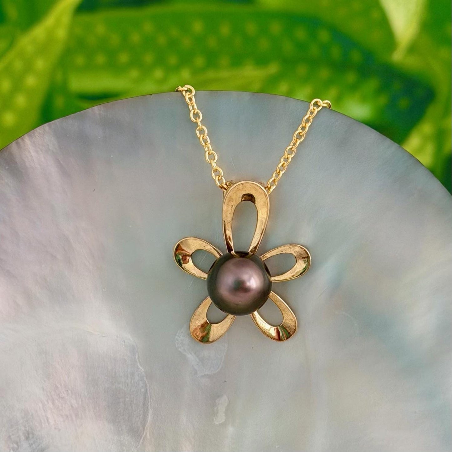 Tahitian Pearl Pendant – 14k Gold vermeil Flower Design • Peacock Pink Purple Green