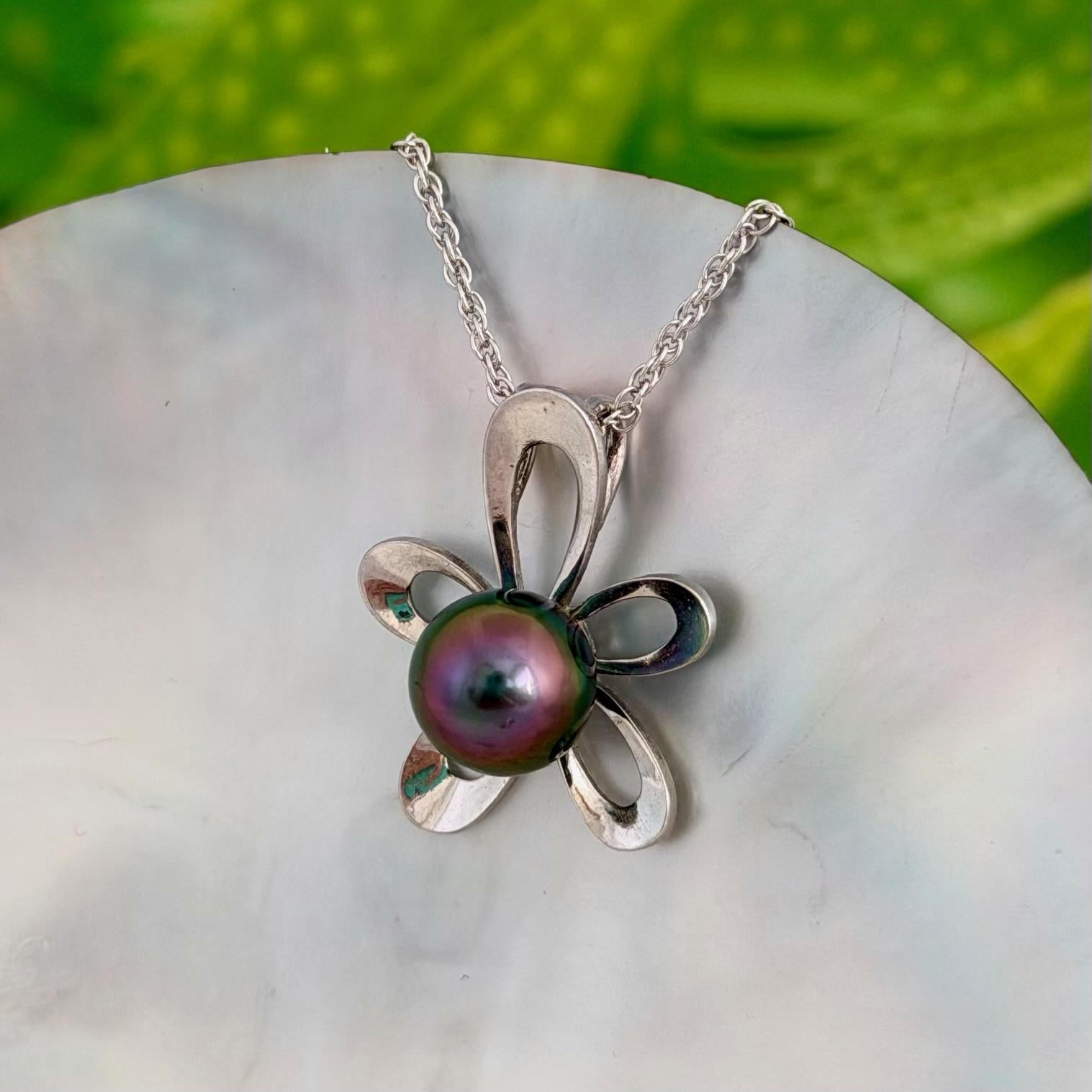 Tahitian Pearl Pendant : 8.5mm • Sterling silver Flower Design • Peacock Pink Purple Green