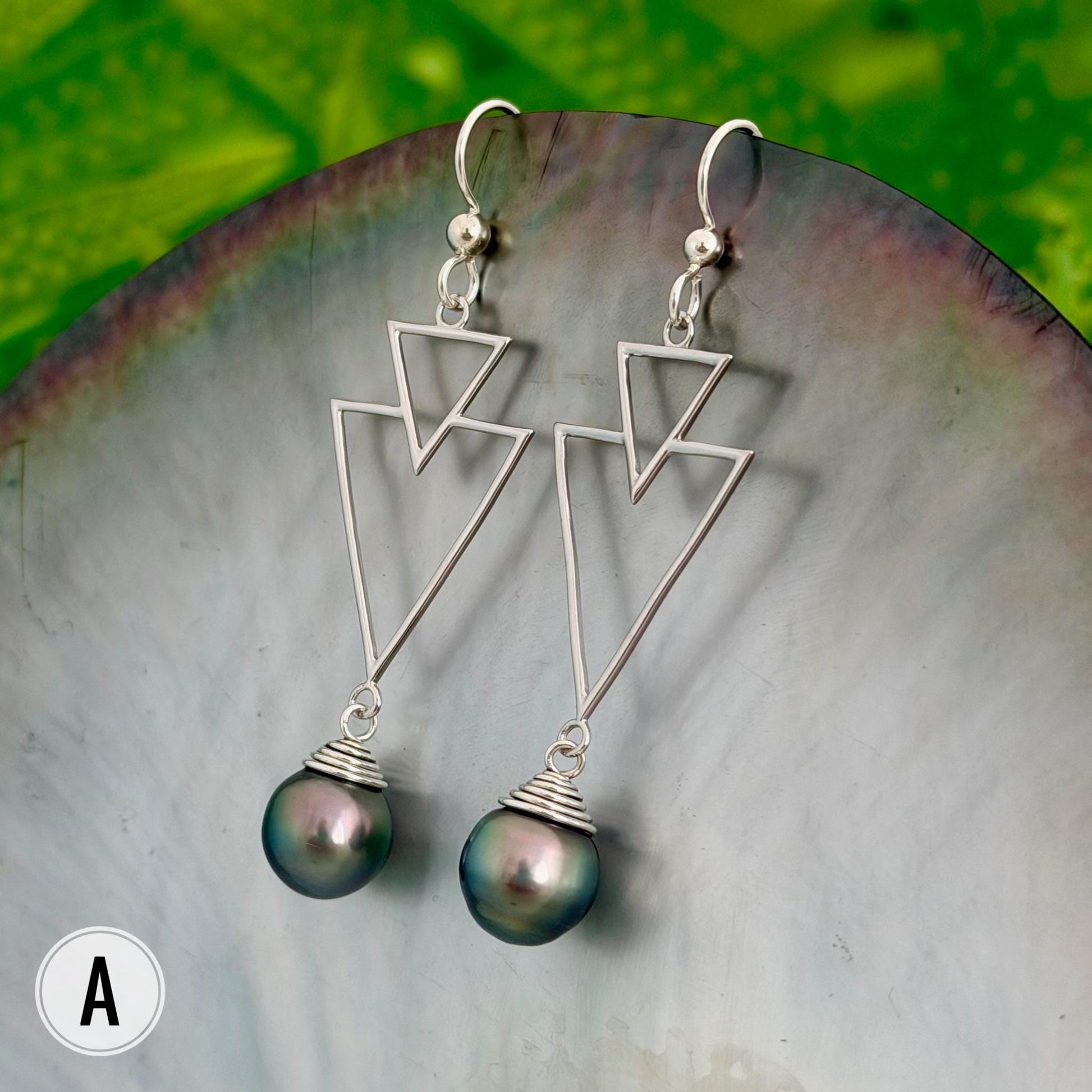 Tahitian pearl dangle earrings with triangle designs