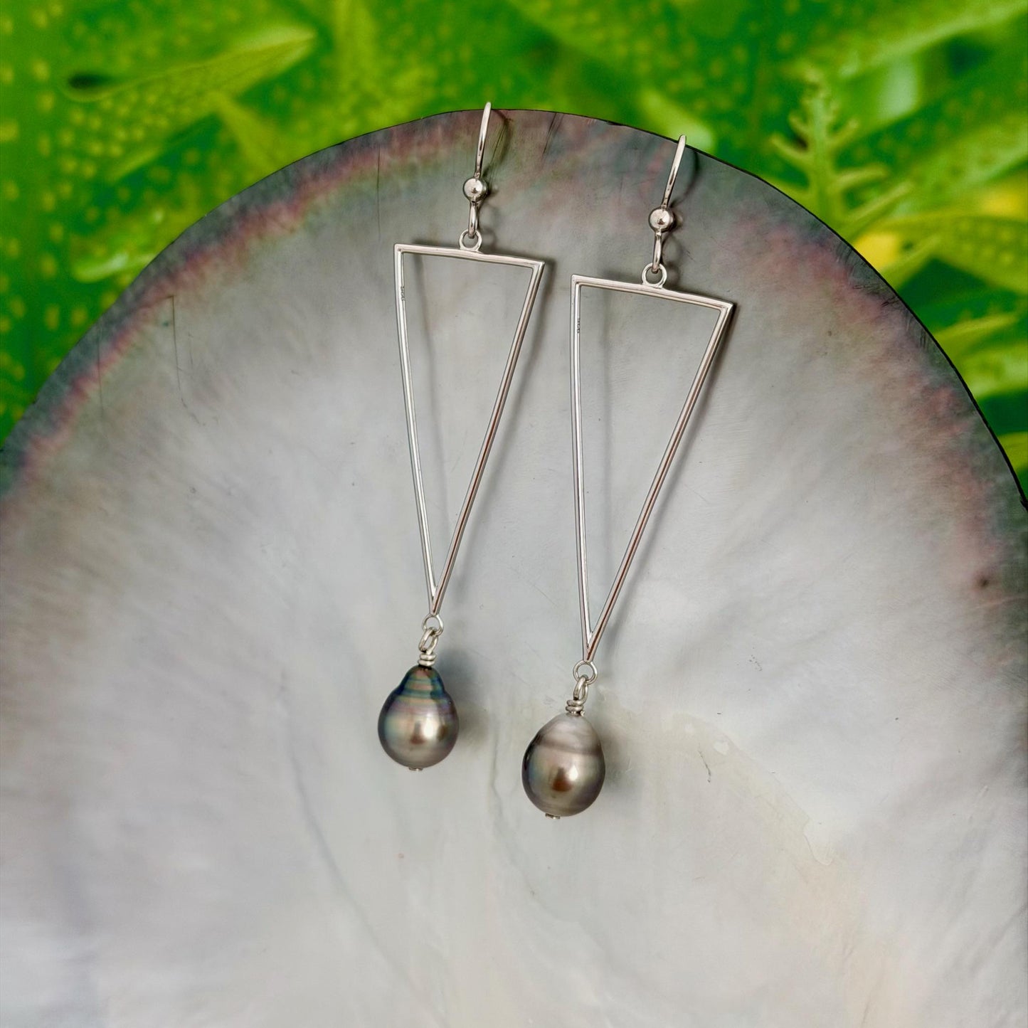 DOORBUSTER Tahitian Pearl Earrings – Sterling Silver Triangle Dangle jewelry.
