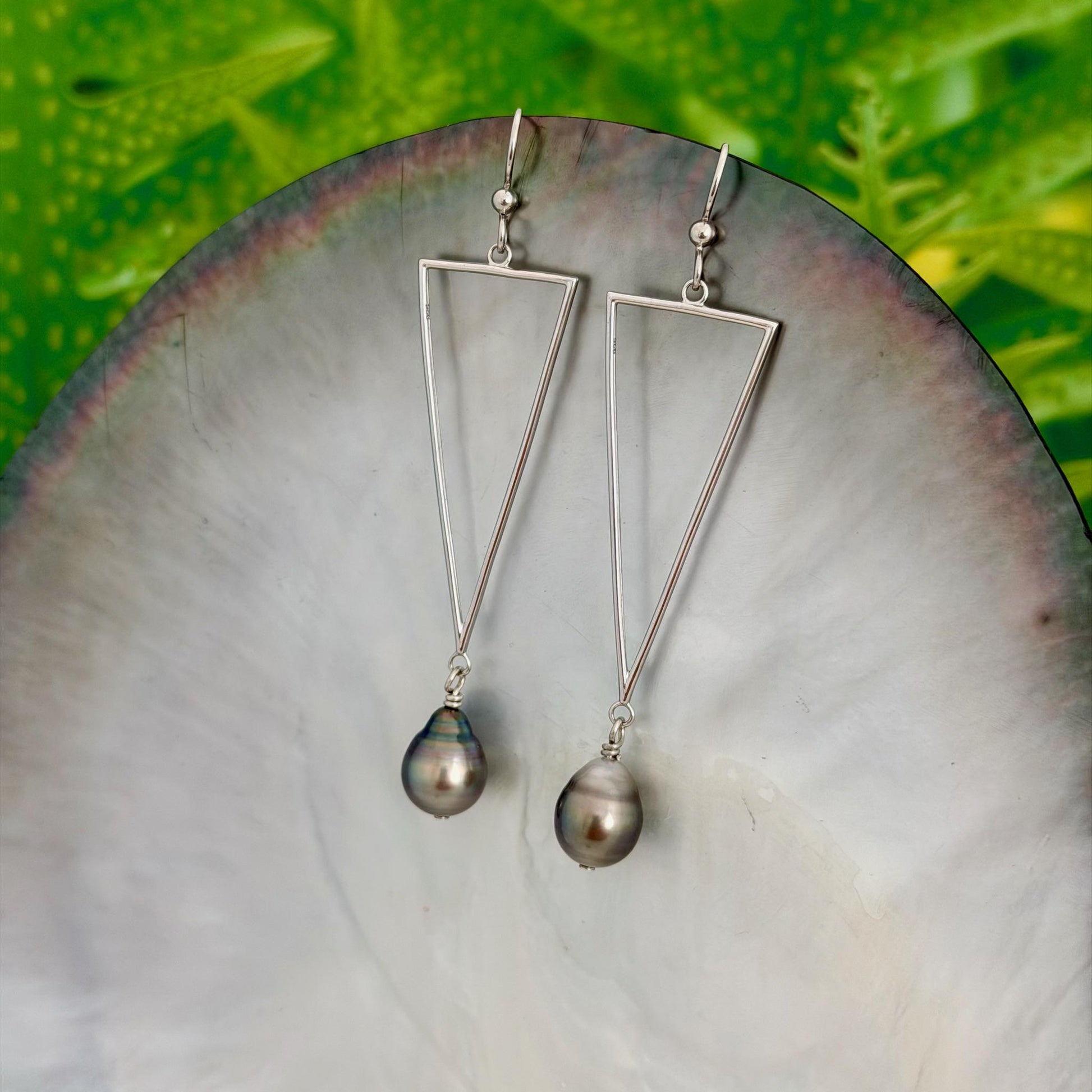 DOORBUSTER Tahitian Pearl Earrings – Sterling Silver Triangle Dangle jewelry.